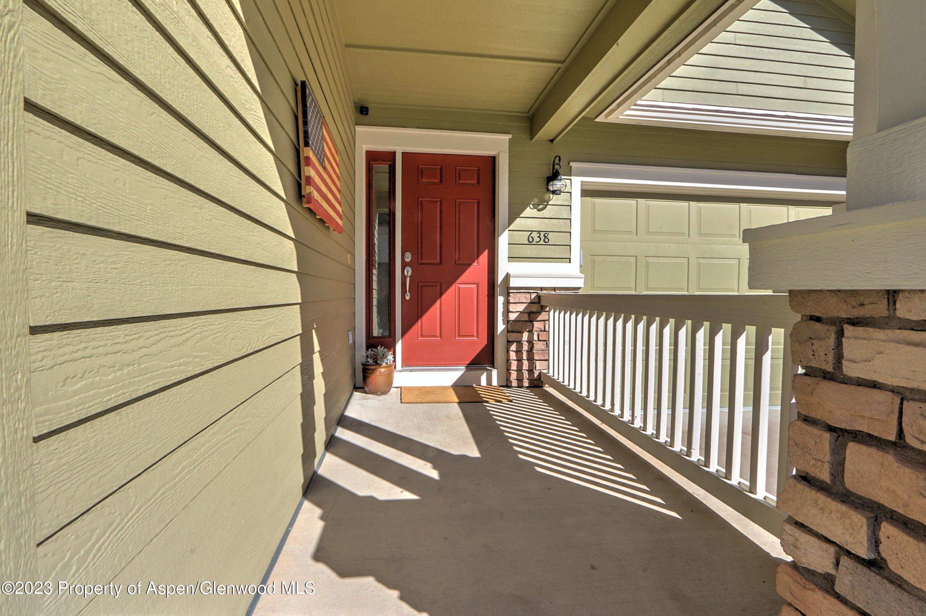 638 S Wildhorse Drive