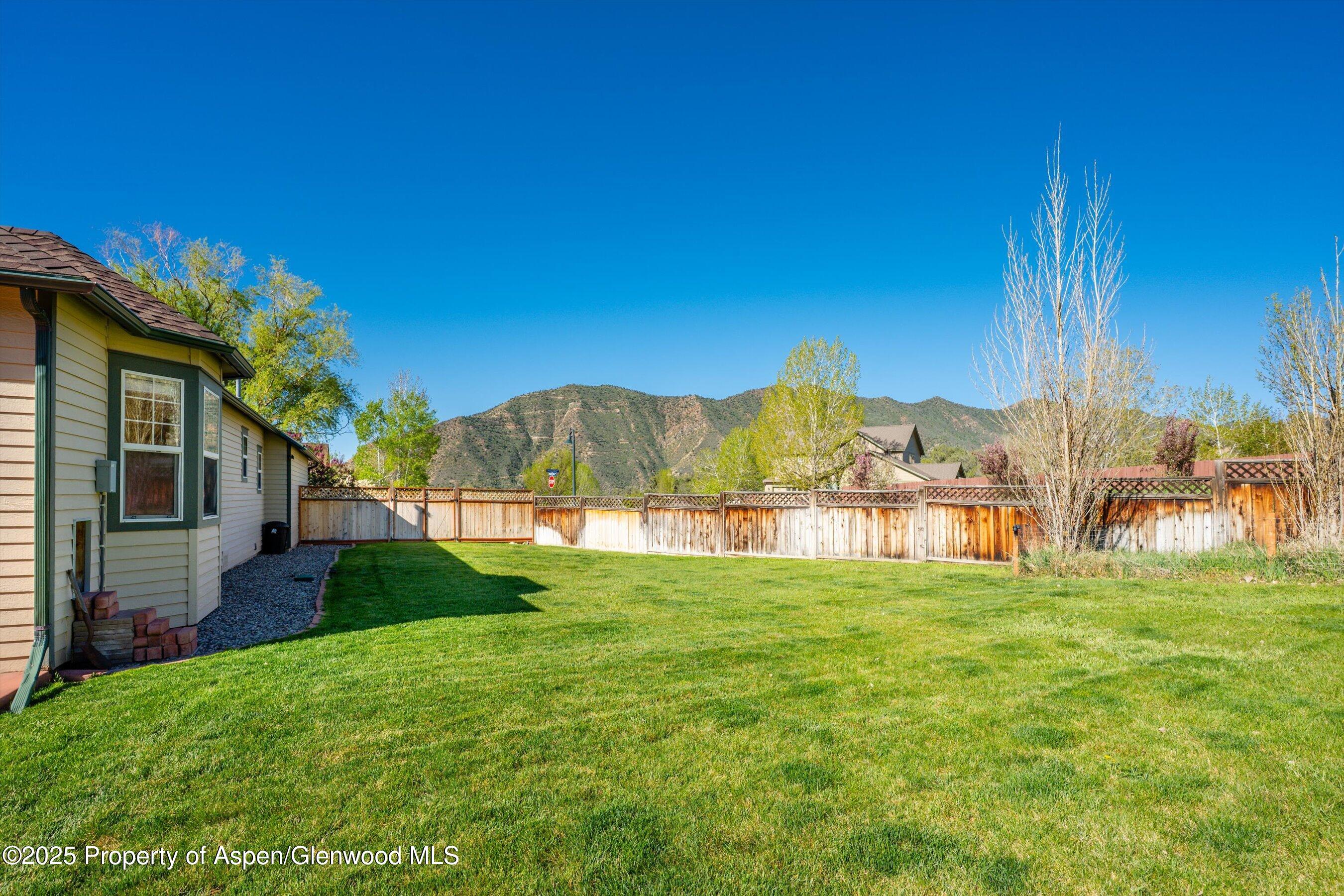 440 STAGE COACH Lane