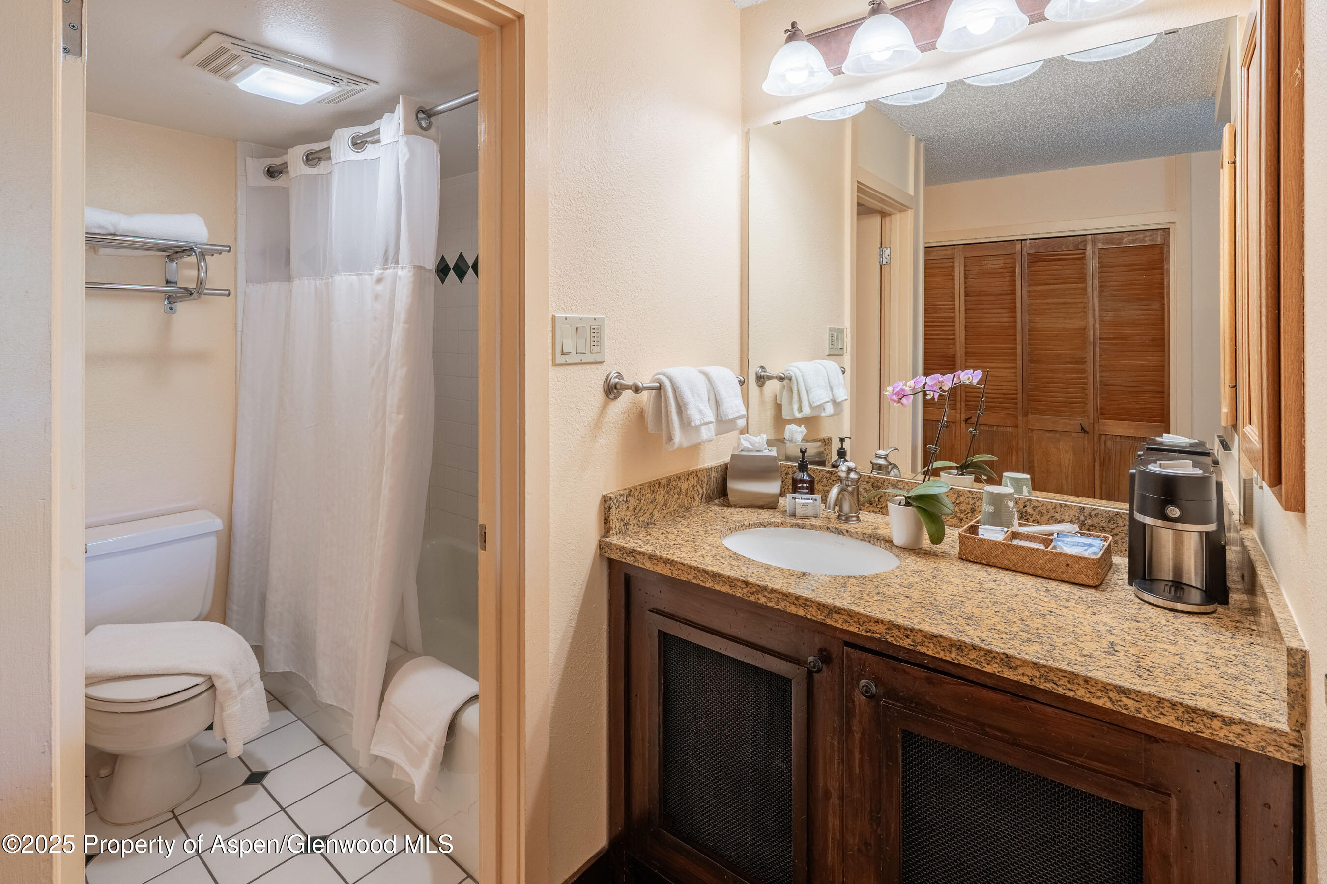 300 Carriage Way, 603