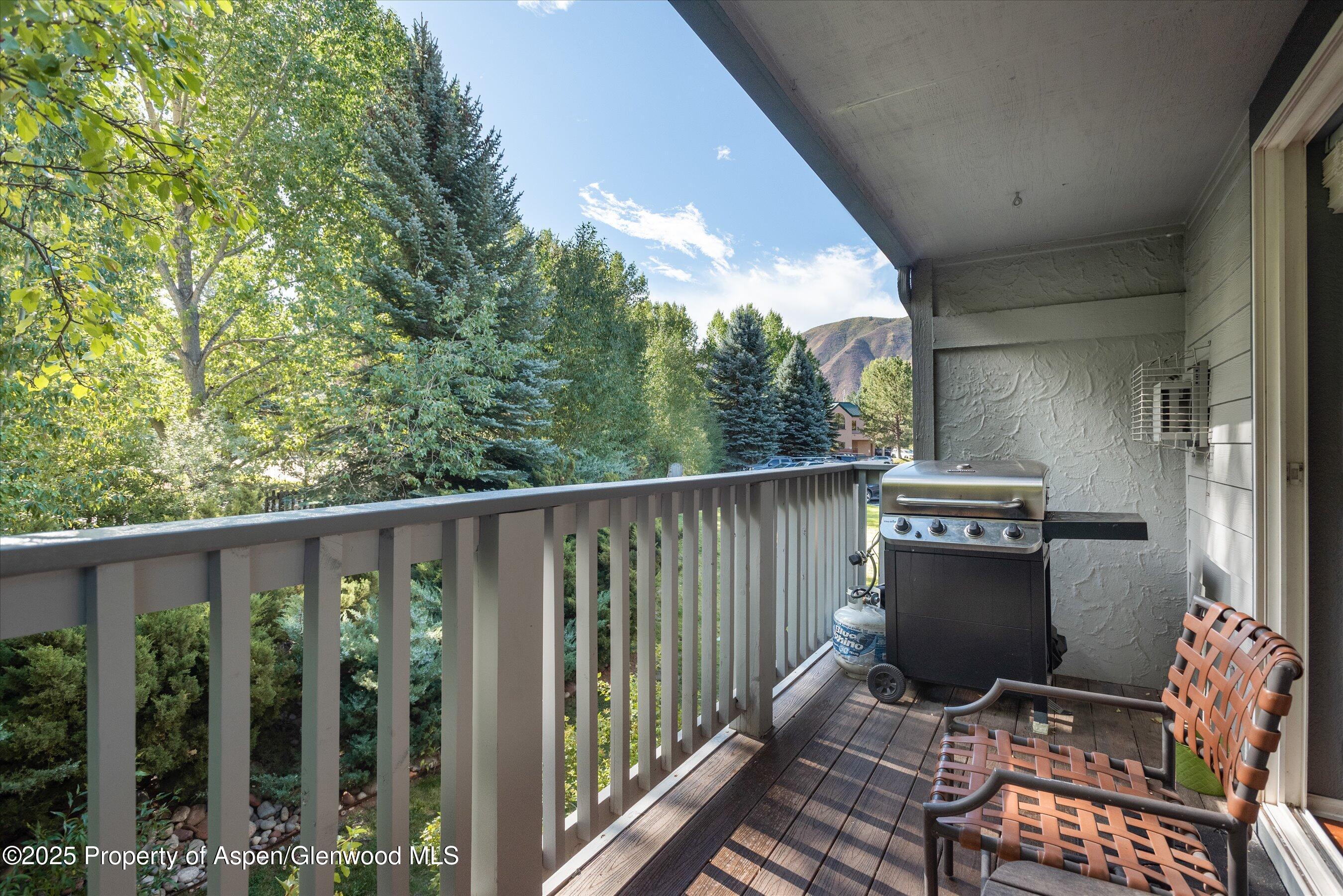 7203 ELK Lane