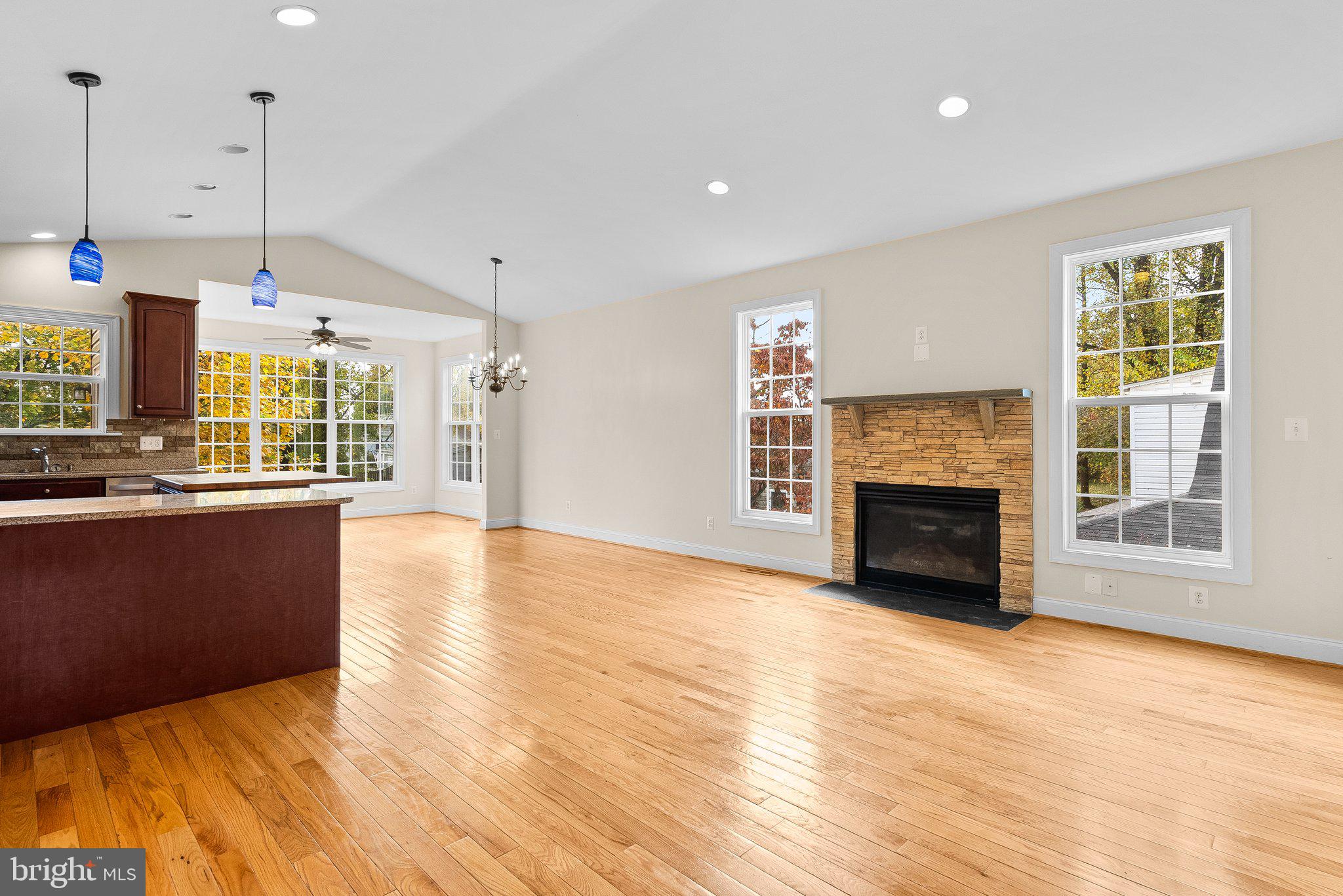 265 Lake Riviera ROAD