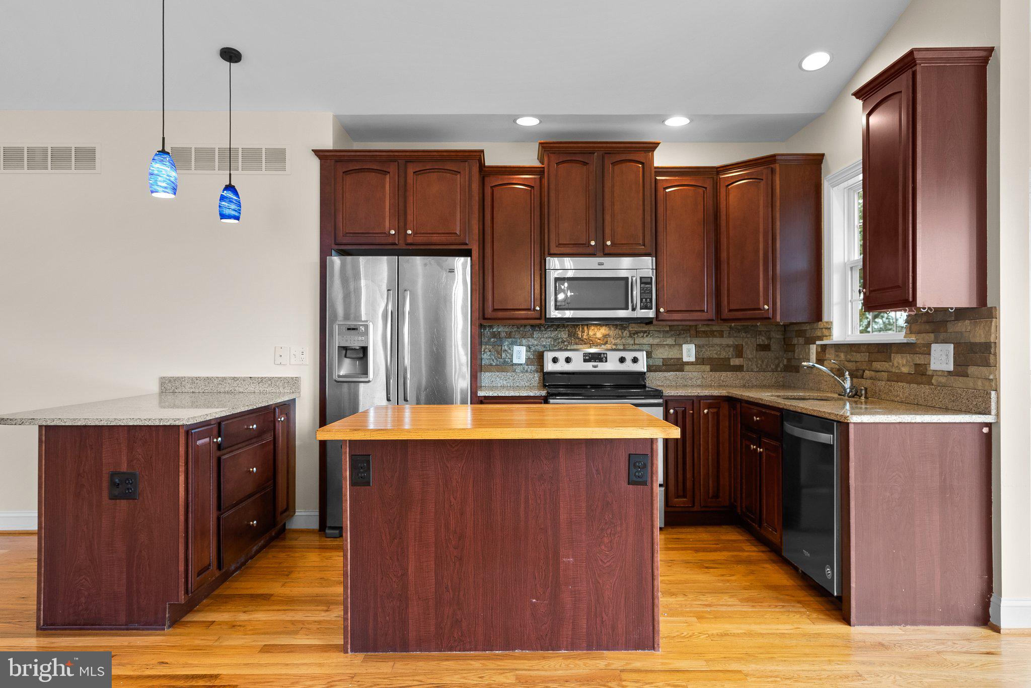 265 Lake Riviera ROAD