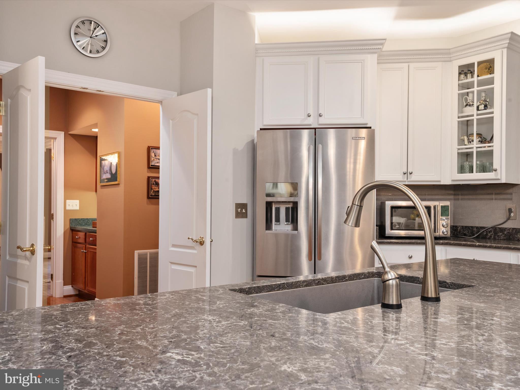 90 COLONY CROSSING