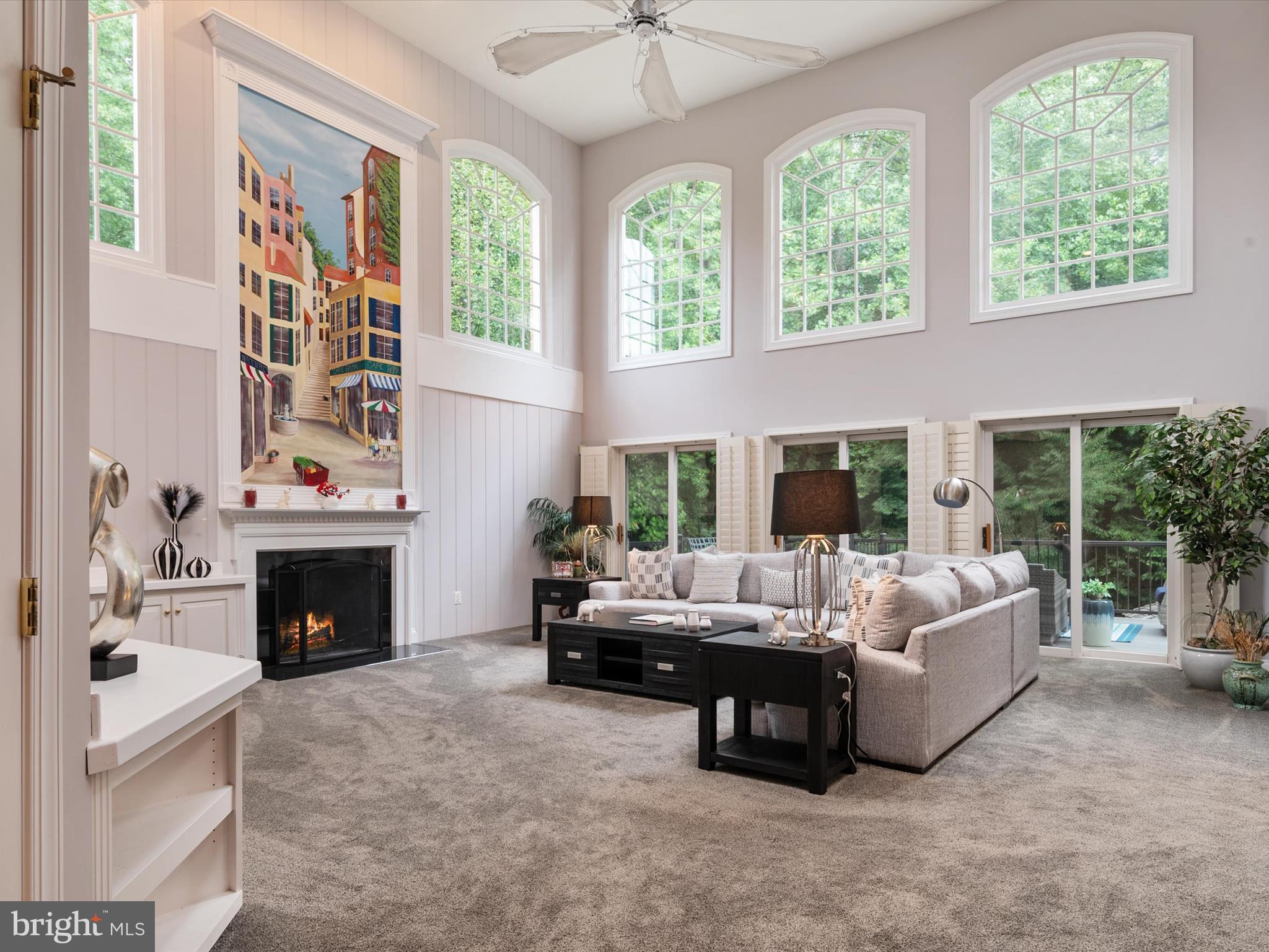 90 COLONY CROSSING