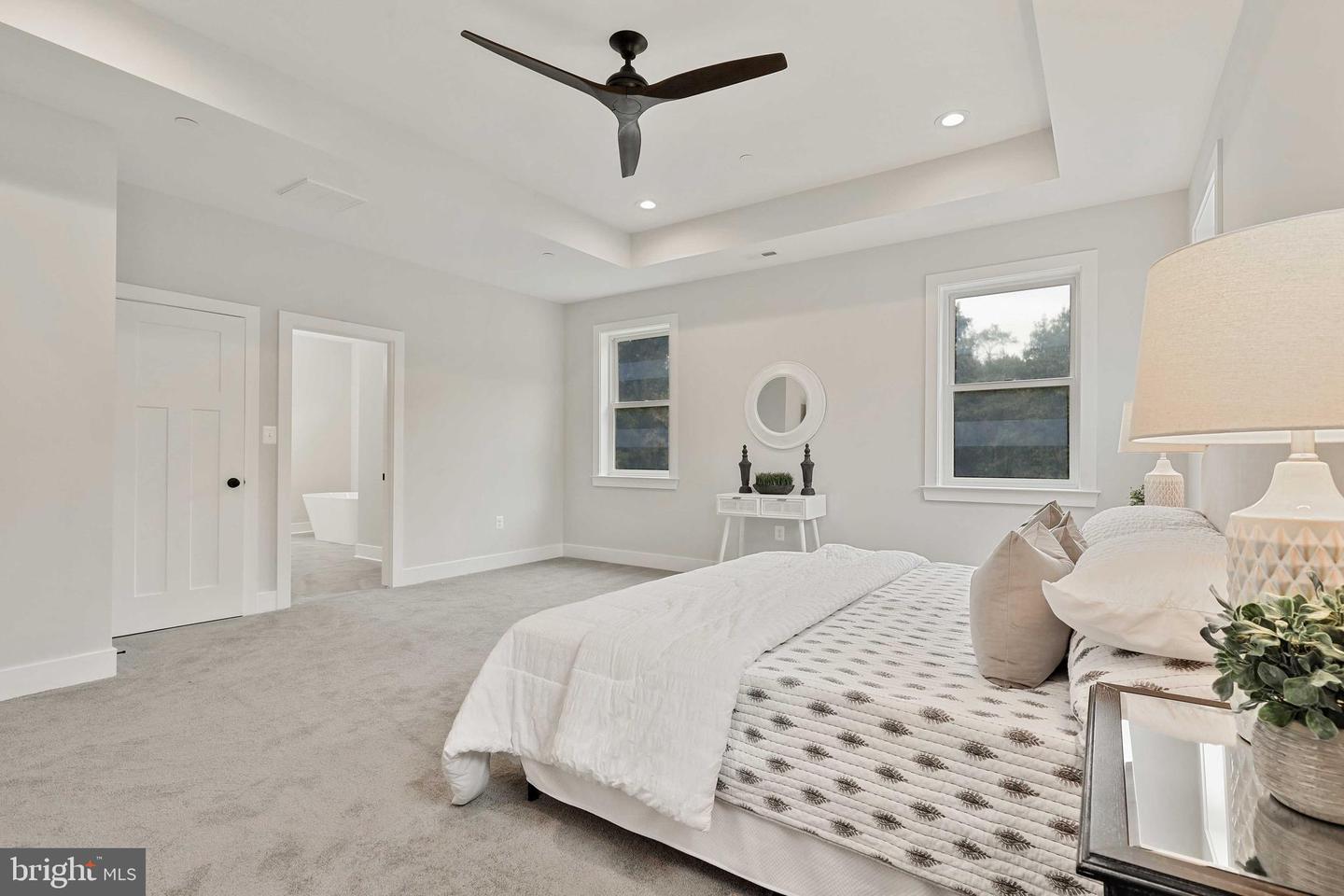 1303 DARK HORSE COURT