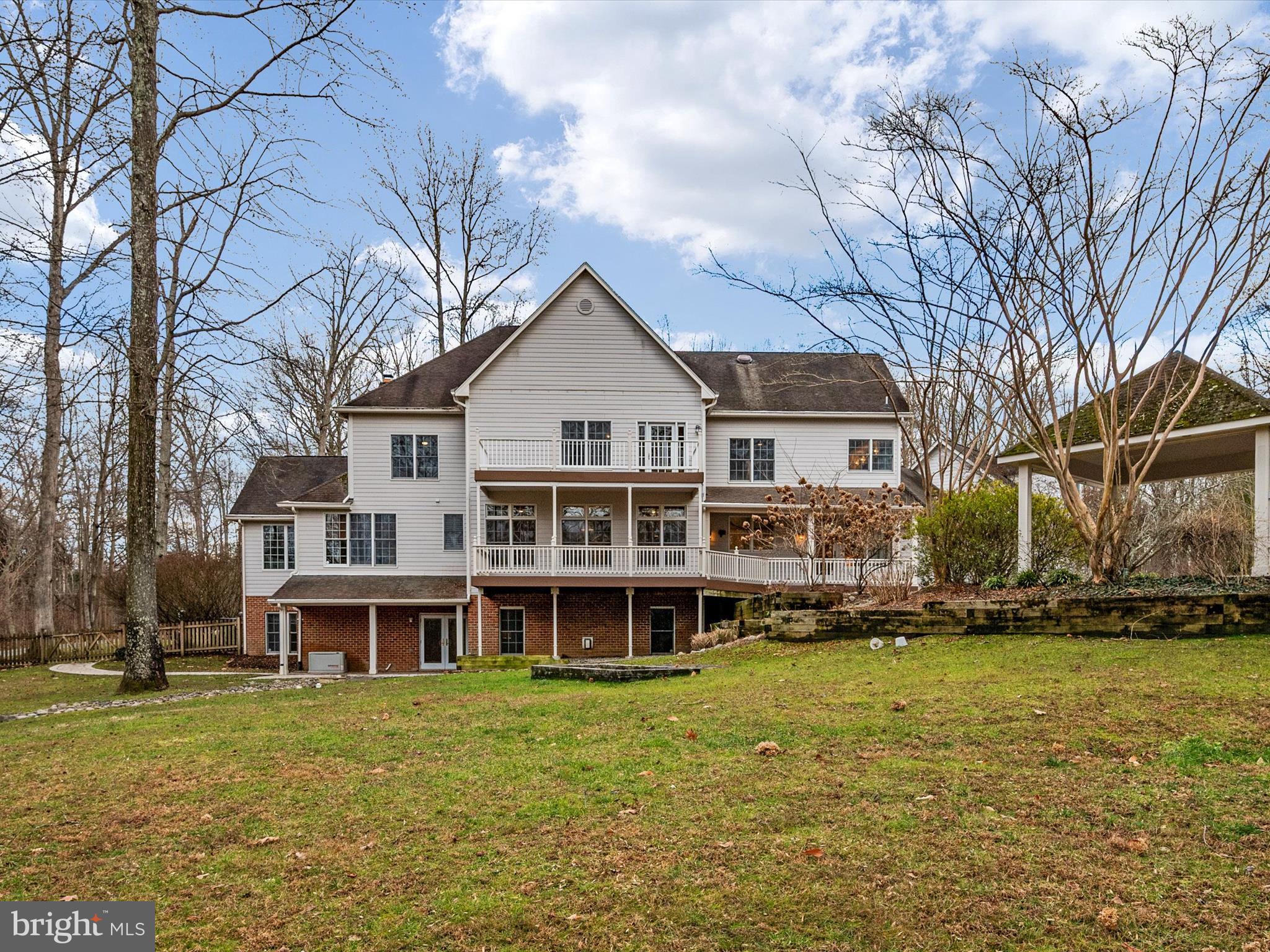 3528 Old Trail ROAD