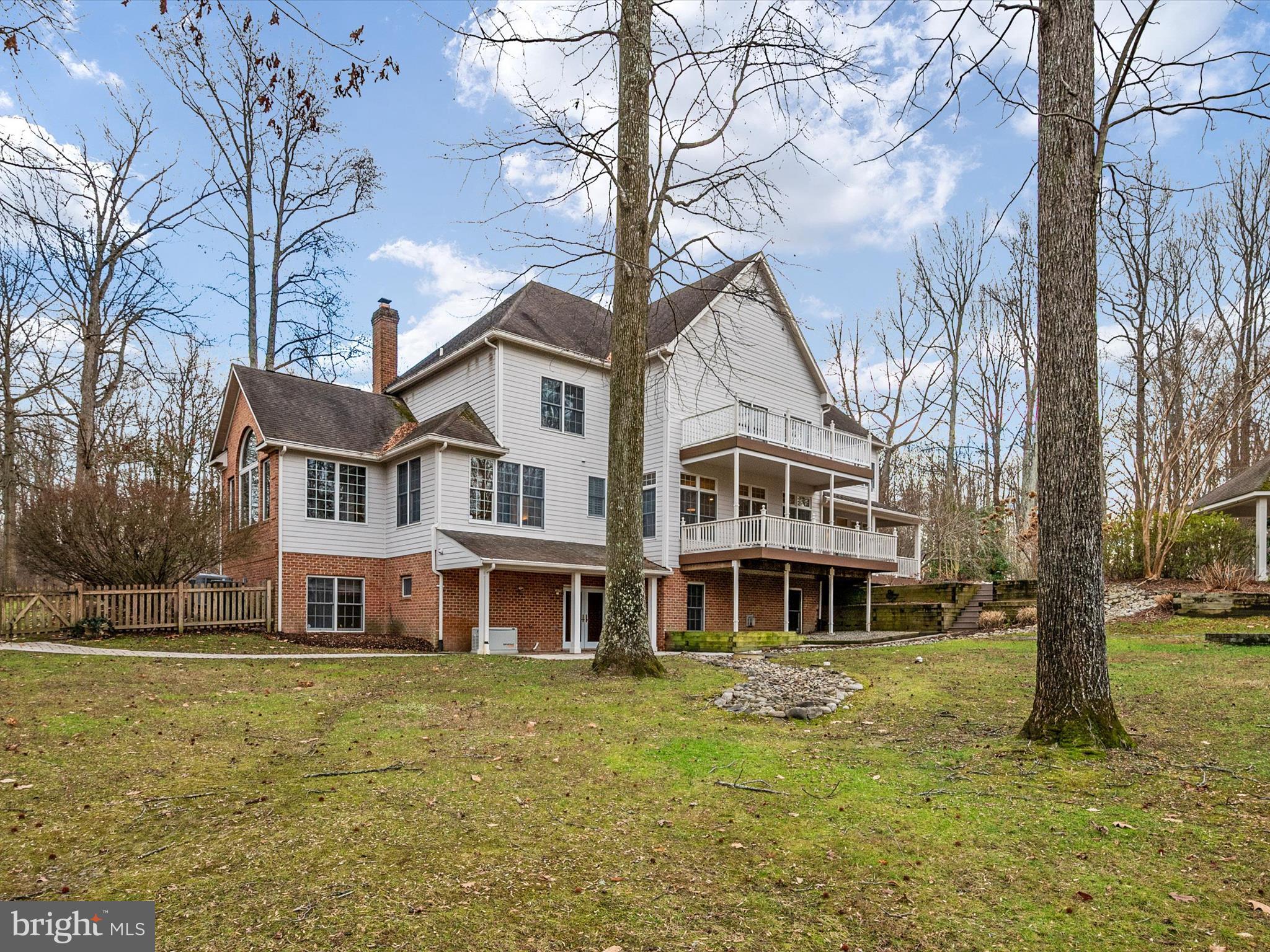 3528 Old Trail ROAD