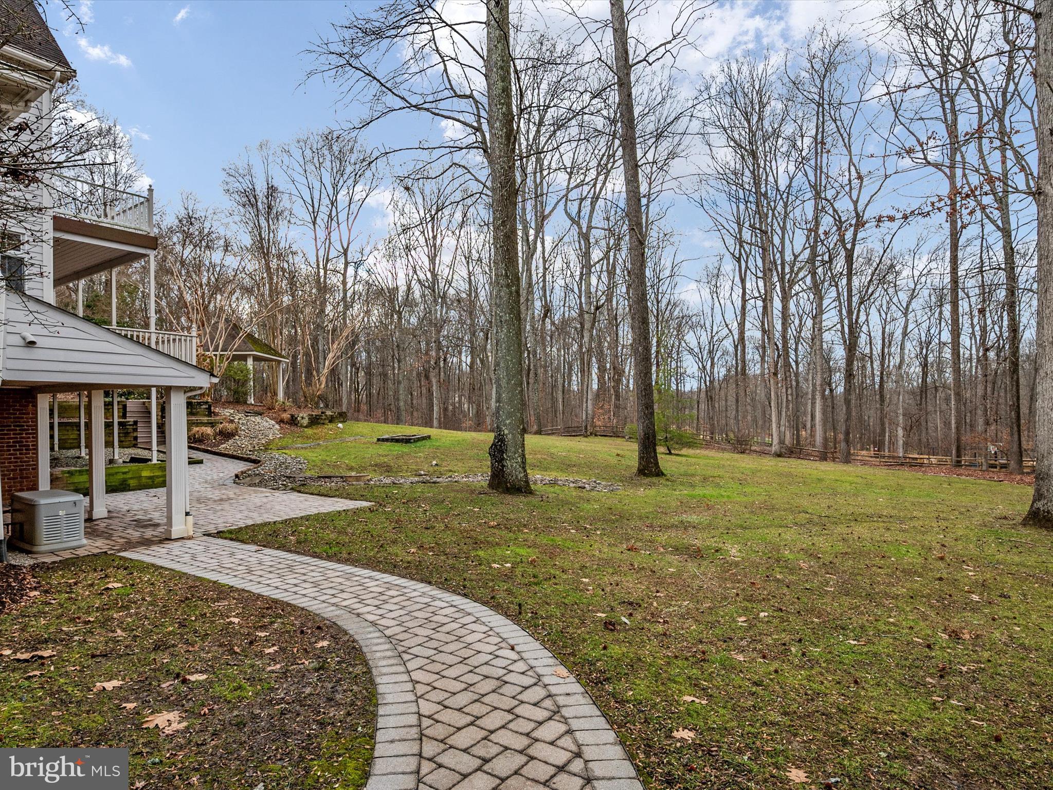 3528 Old Trail ROAD