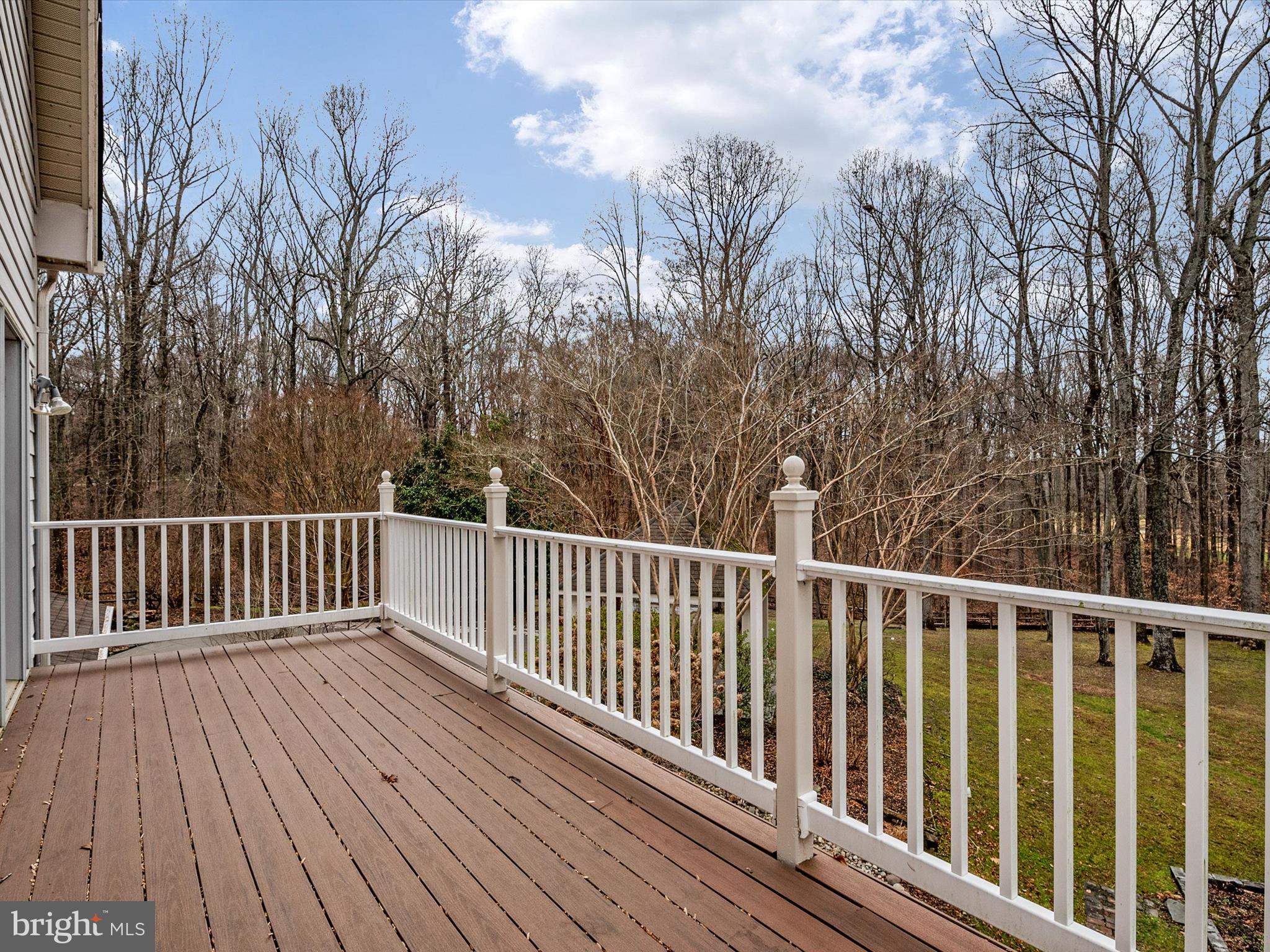 3528 Old Trail ROAD