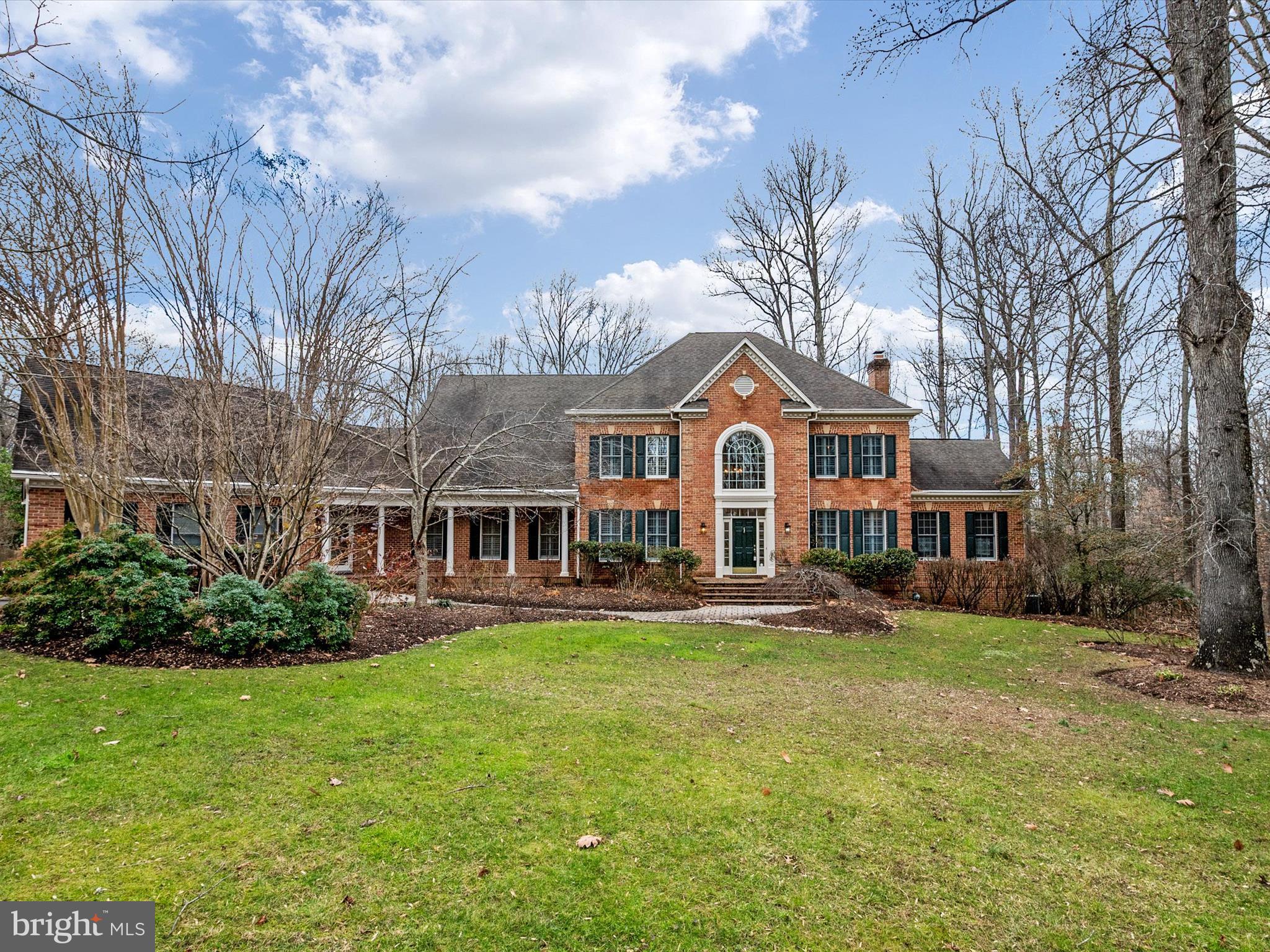 3528 Old Trail ROAD