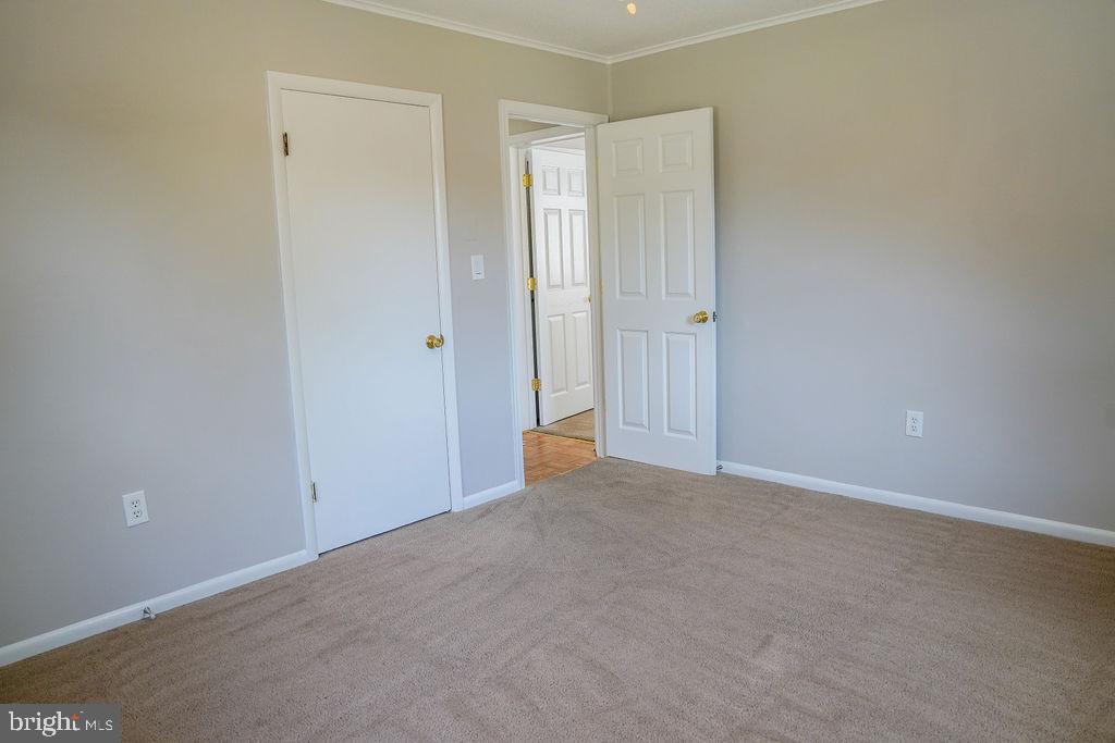 1132 Skyway Dr