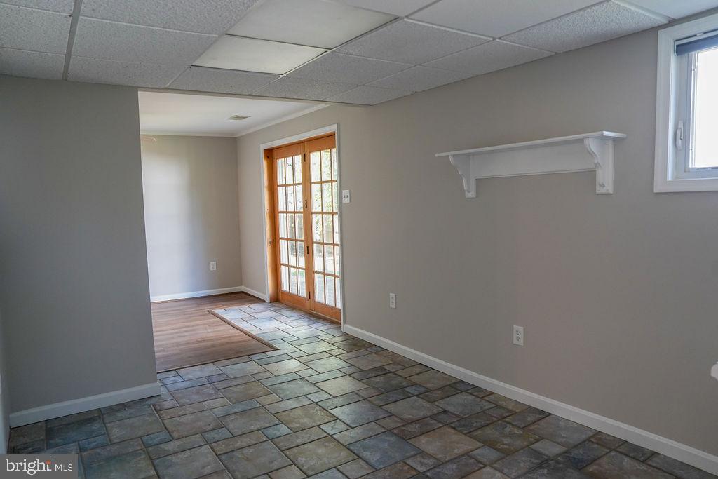 1132 Skyway Dr