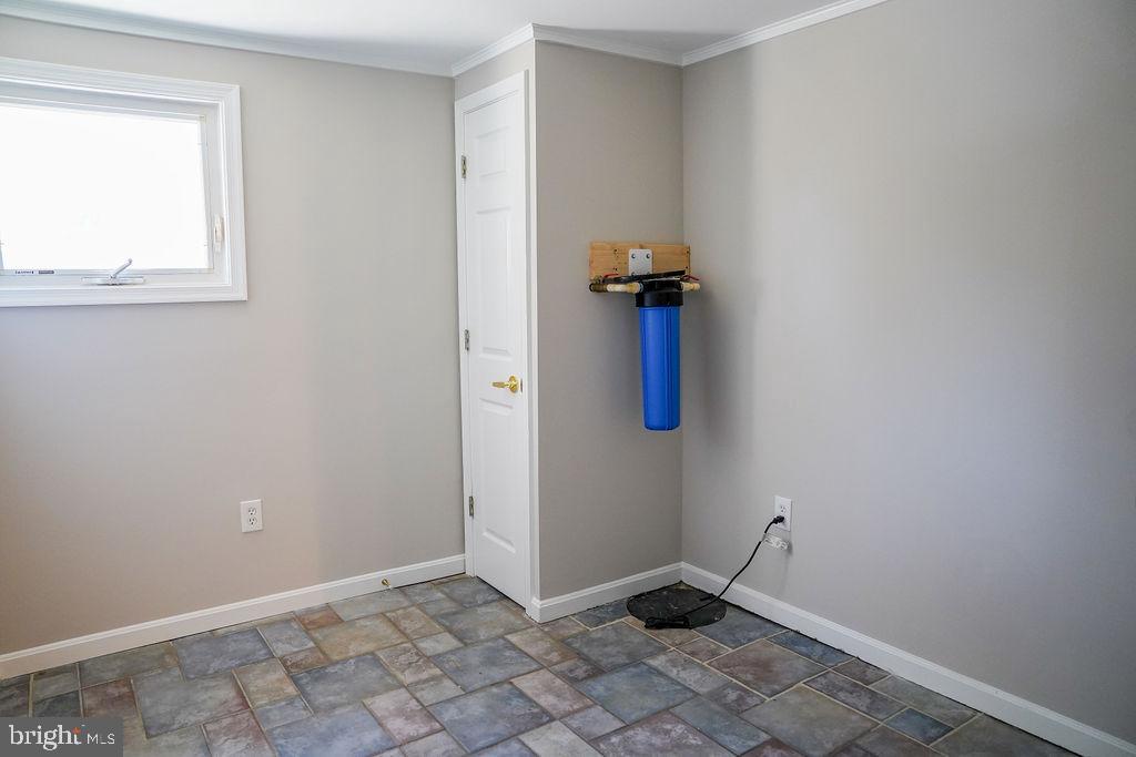 1132 Skyway Dr