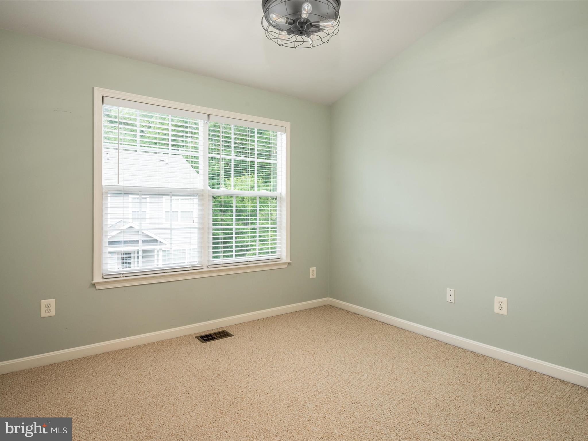 2159 Hideaway Ct