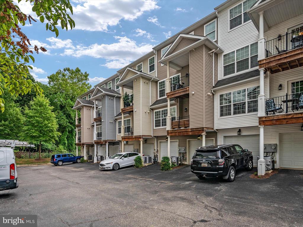 2159 Hideaway Ct