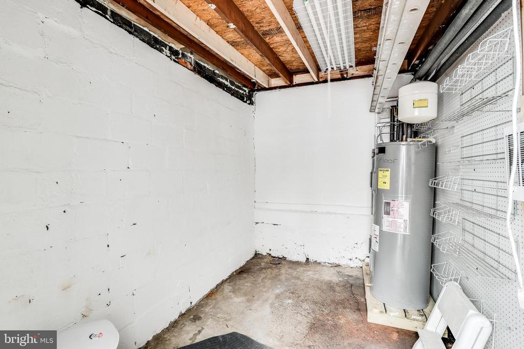 95 East St