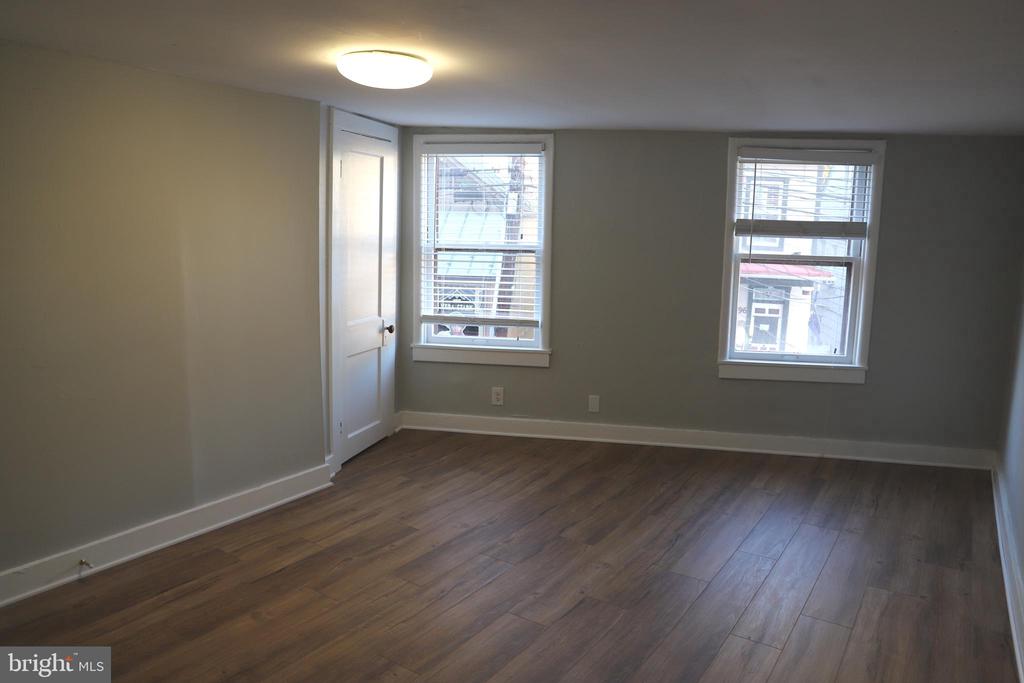 95 East St