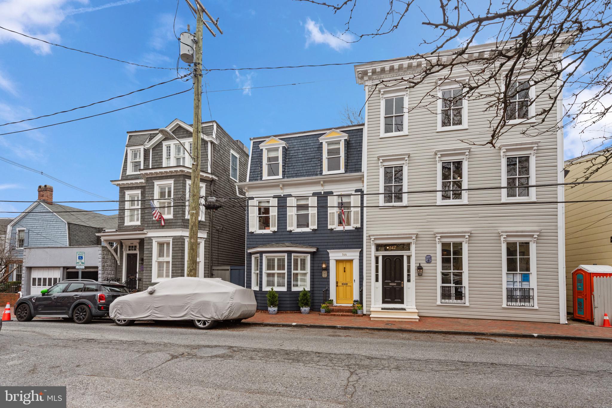 144 Charles St