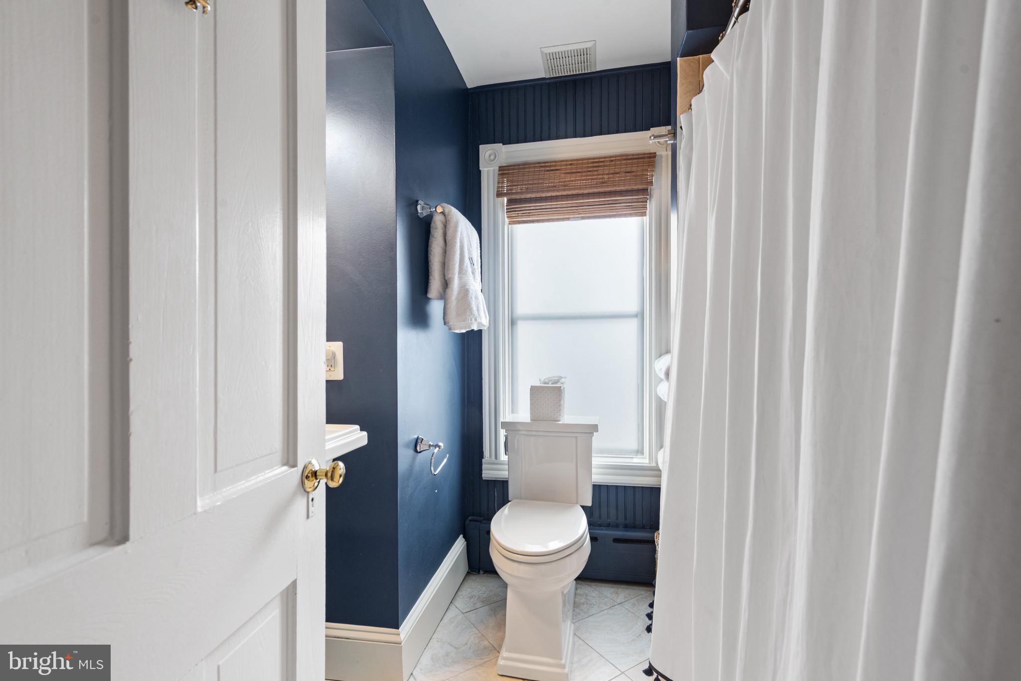 144 Charles St