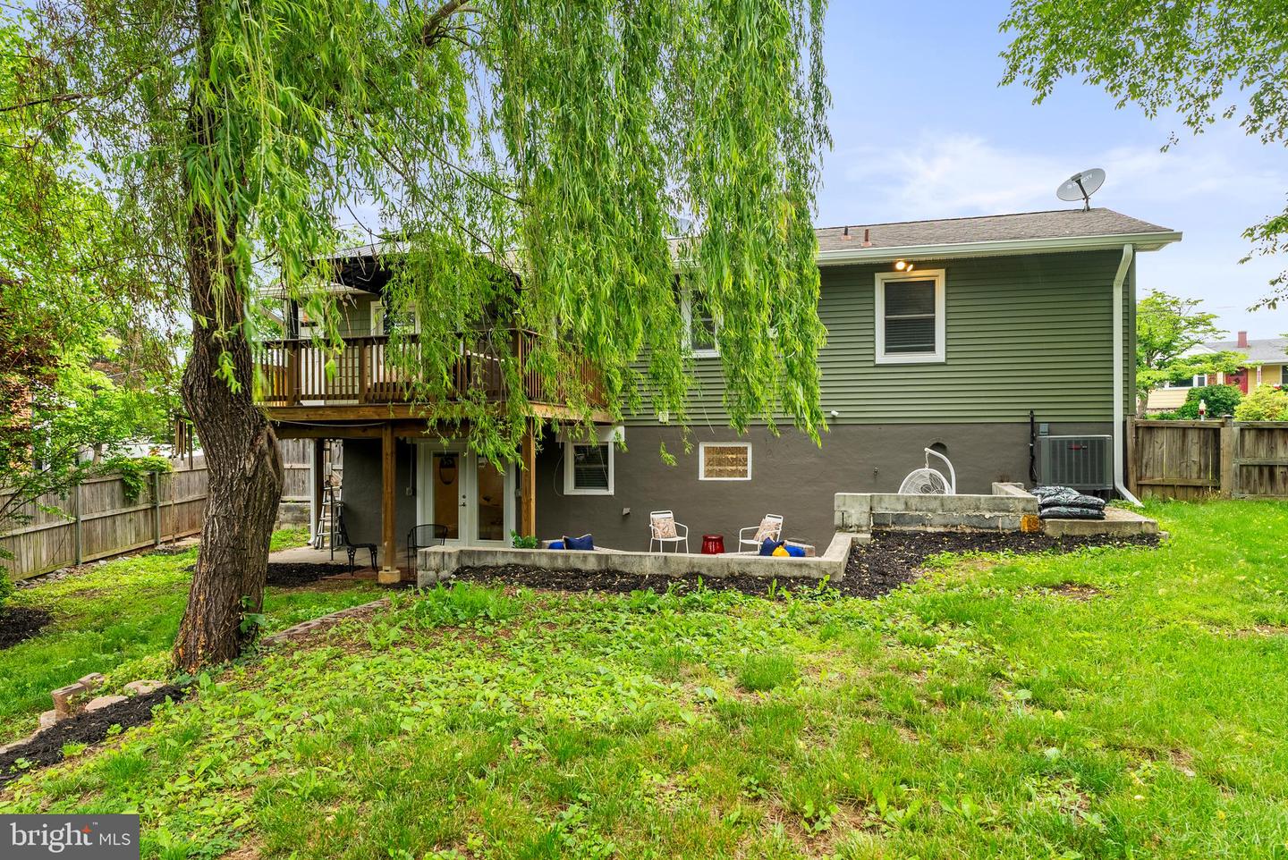1099 Skyway Dr