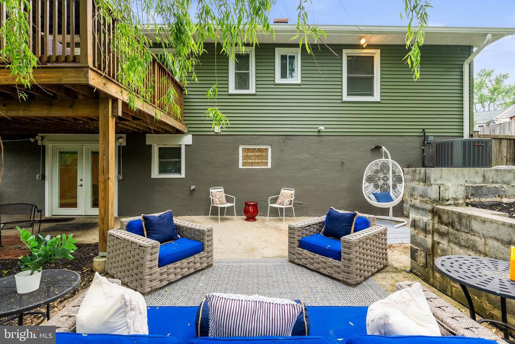 1099 Skyway Dr