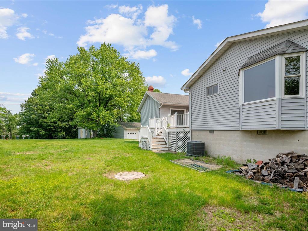 1304 Ashburton Ct