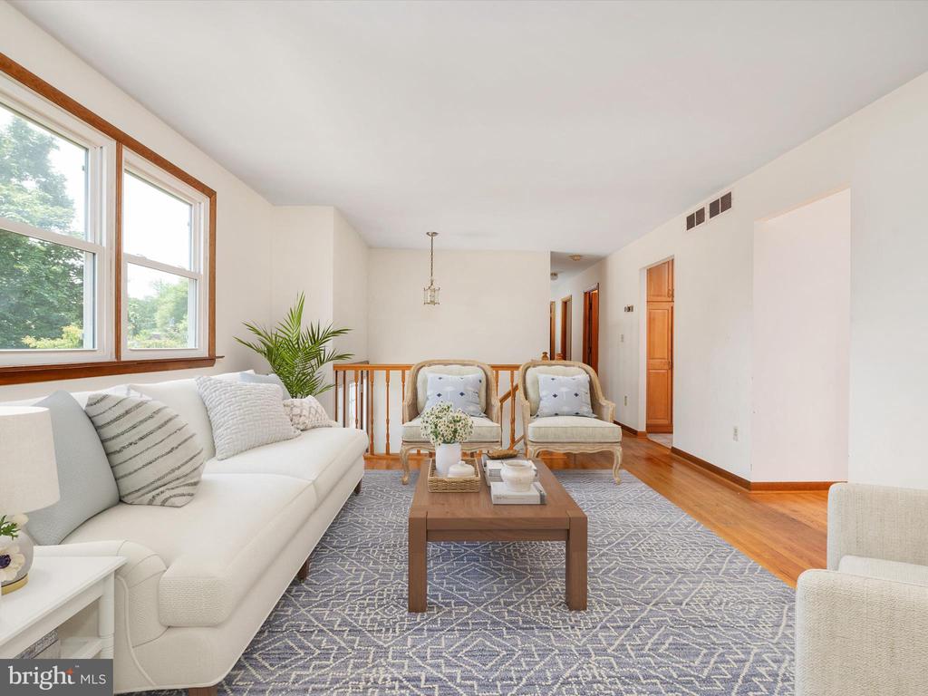 1304 Ashburton Ct