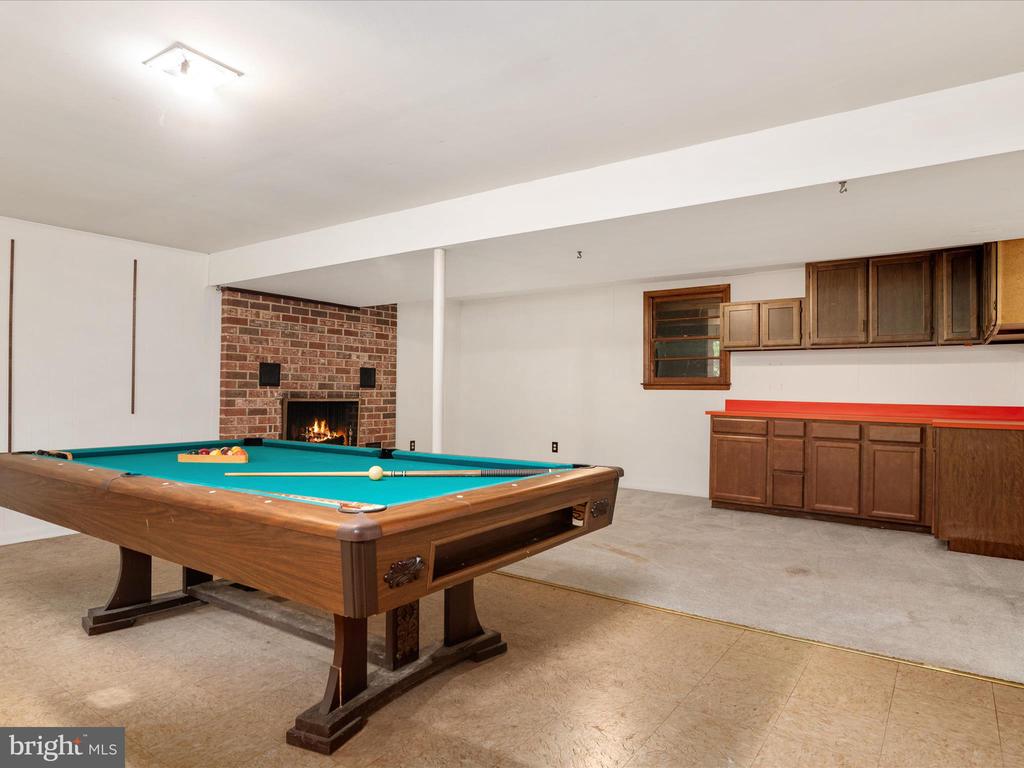 1304 Ashburton Ct