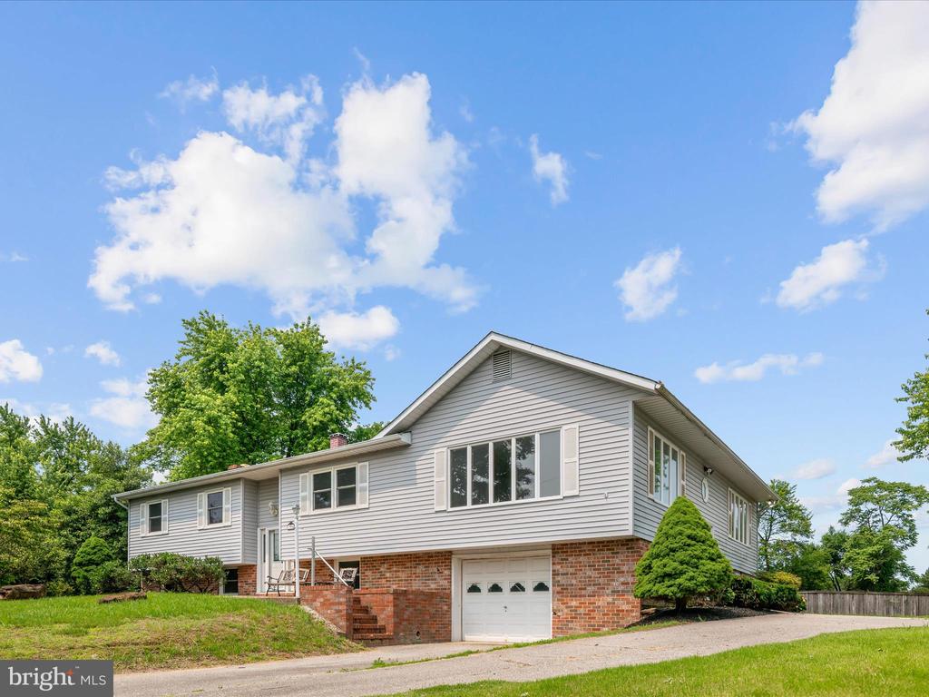 1304 Ashburton Ct