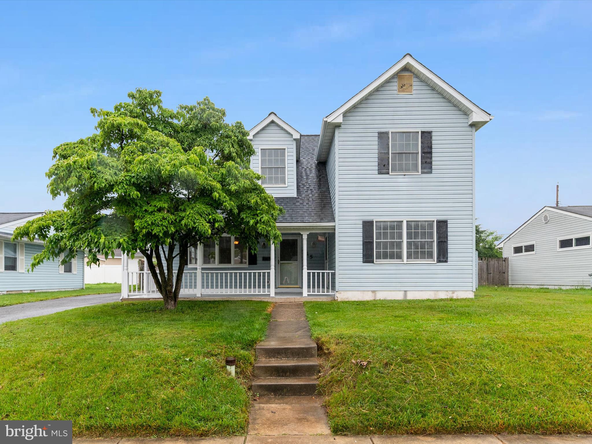 715 Griffith Rd