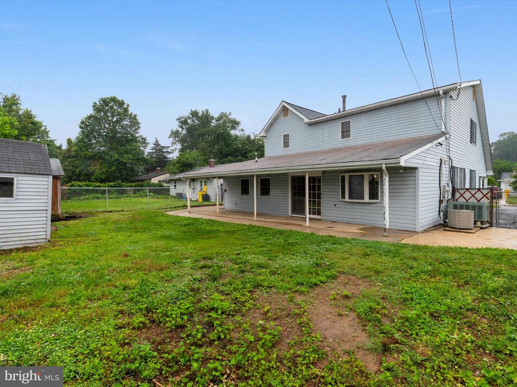 715 Griffith Rd