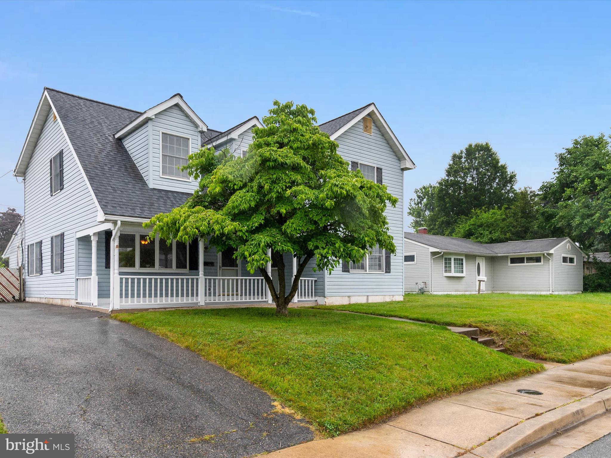 715 Griffith Rd