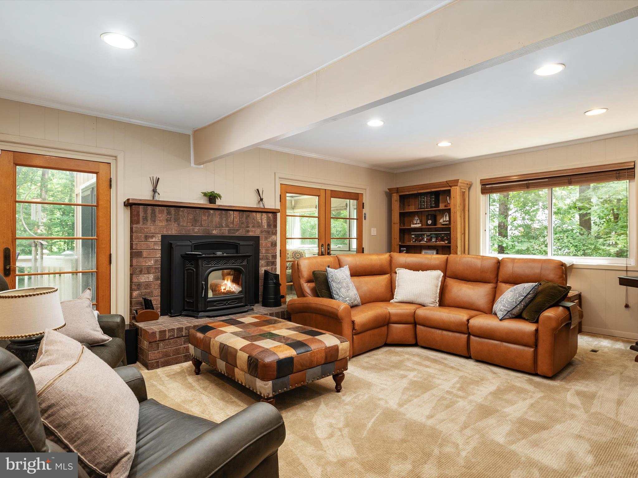 966 Coachway