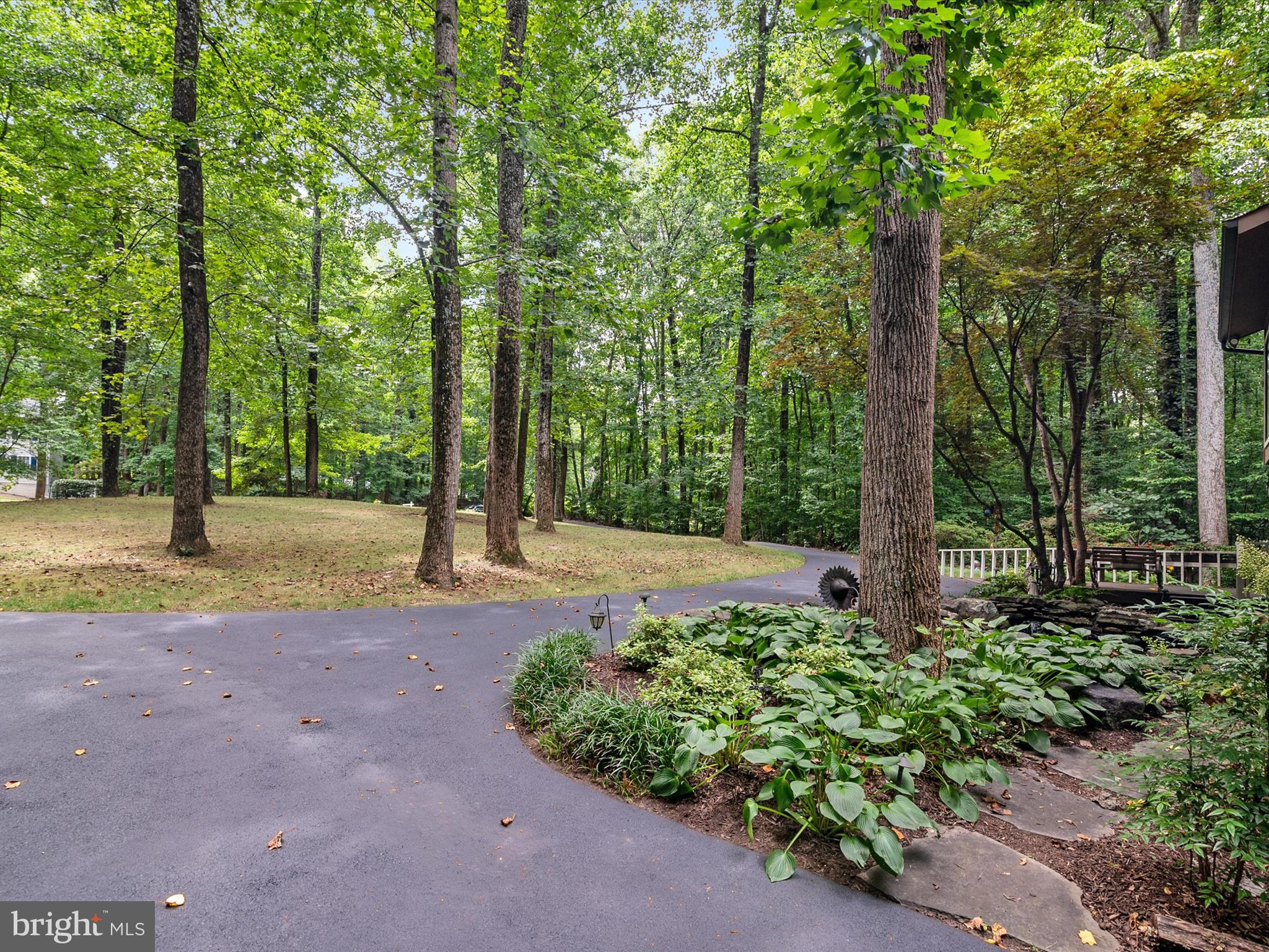 966 Coachway