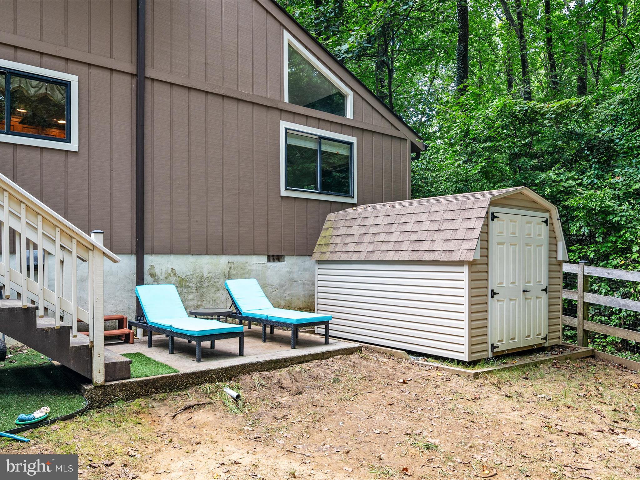 966 Coachway