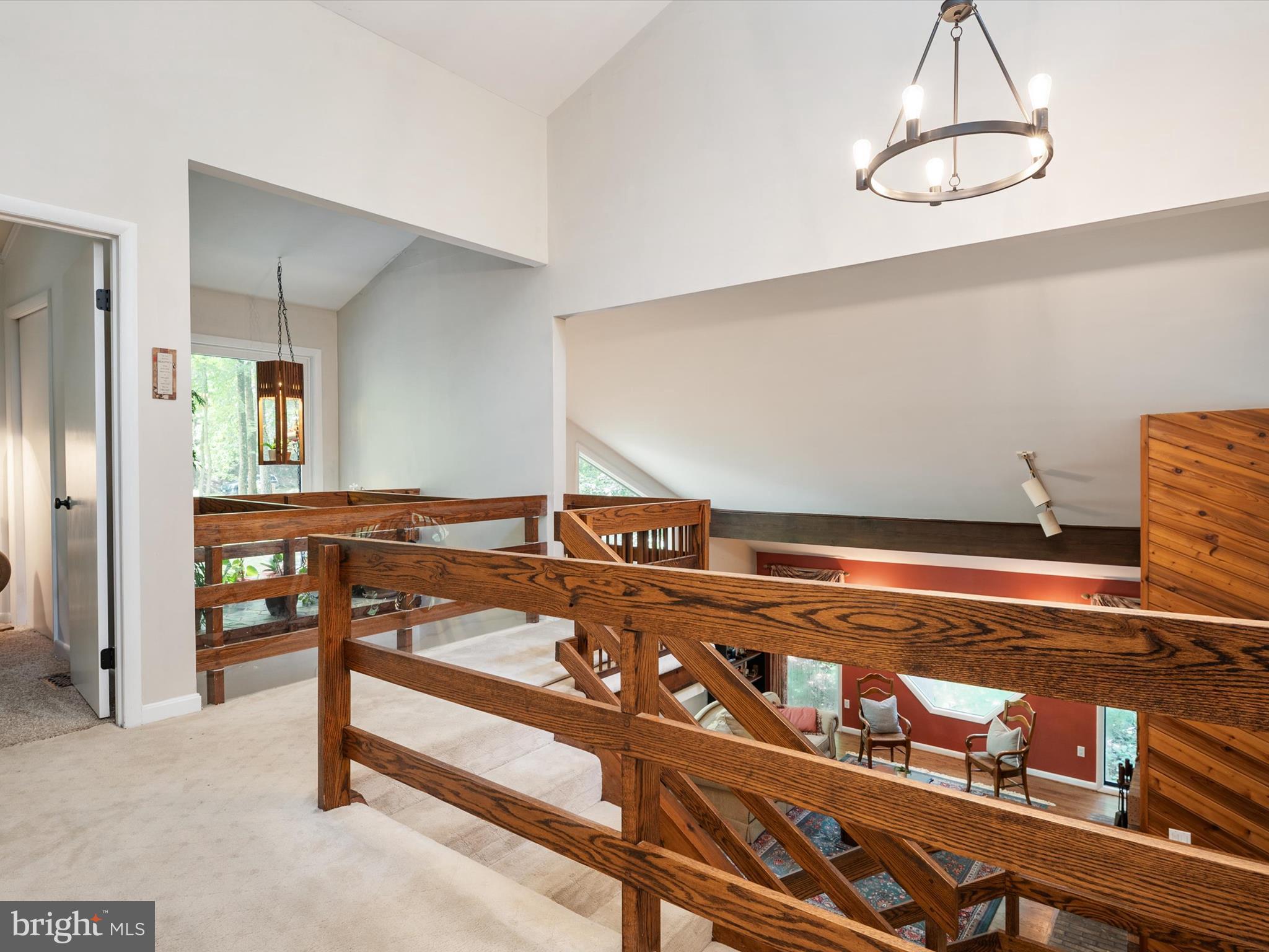 966 Coachway