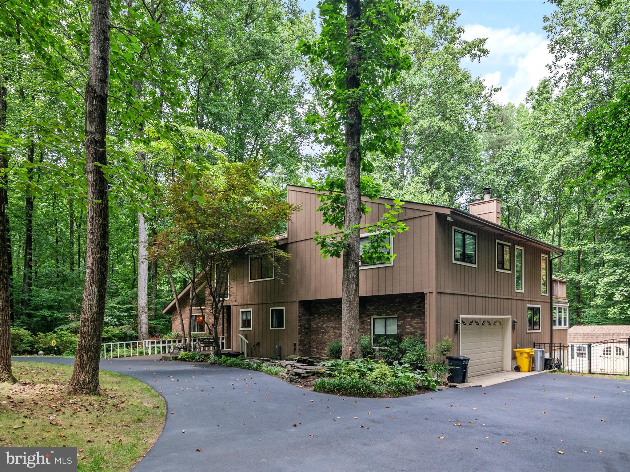 966 Coachway