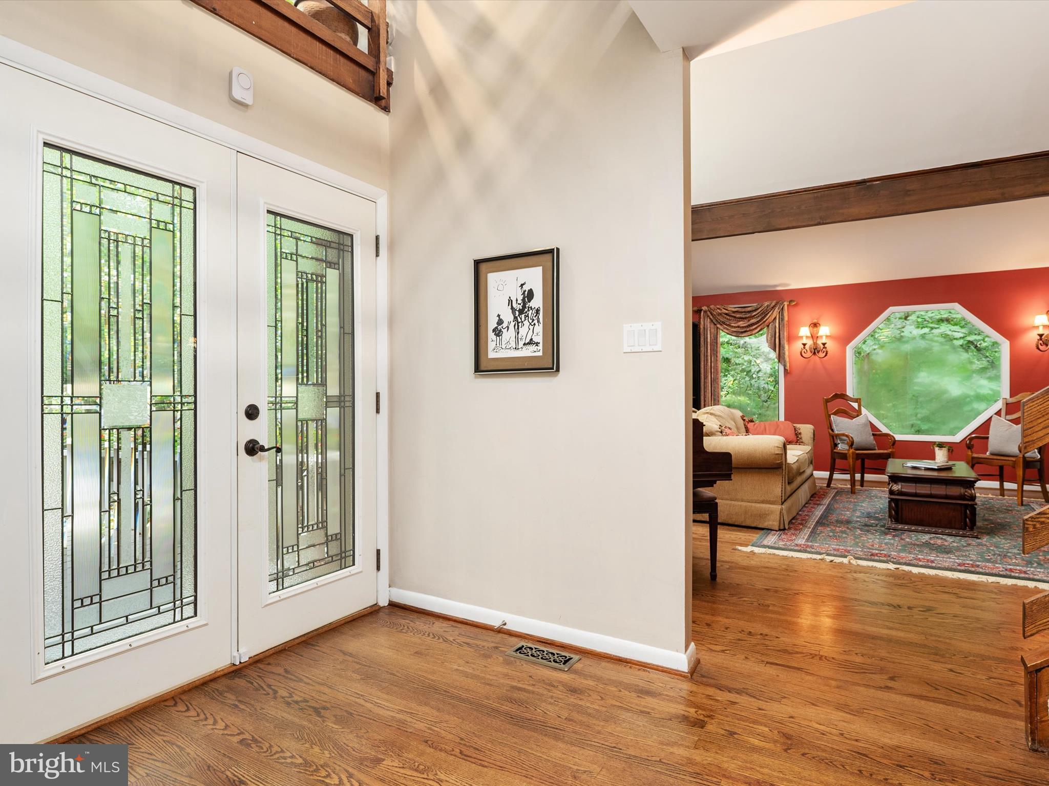 966 Coachway