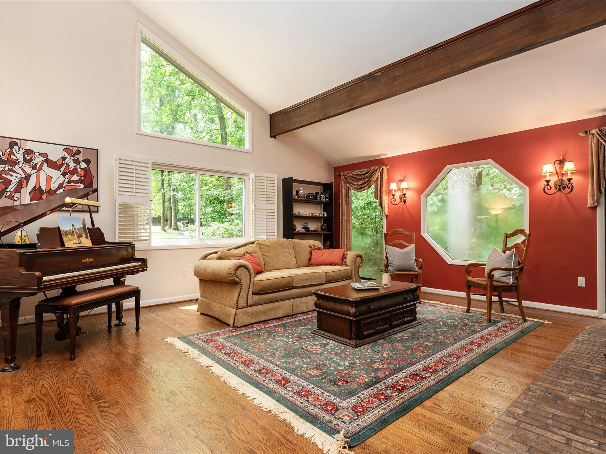 966 Coachway