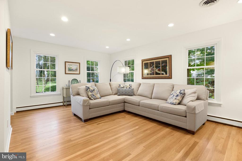 1141 MAINSAIL DRIVE