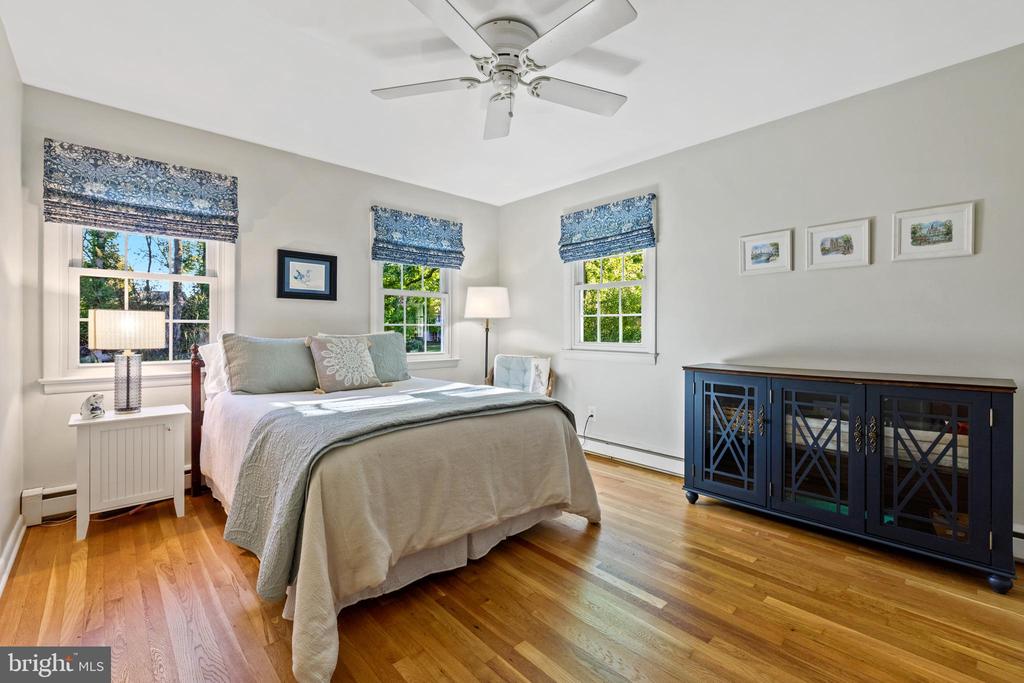 1141 MAINSAIL DRIVE