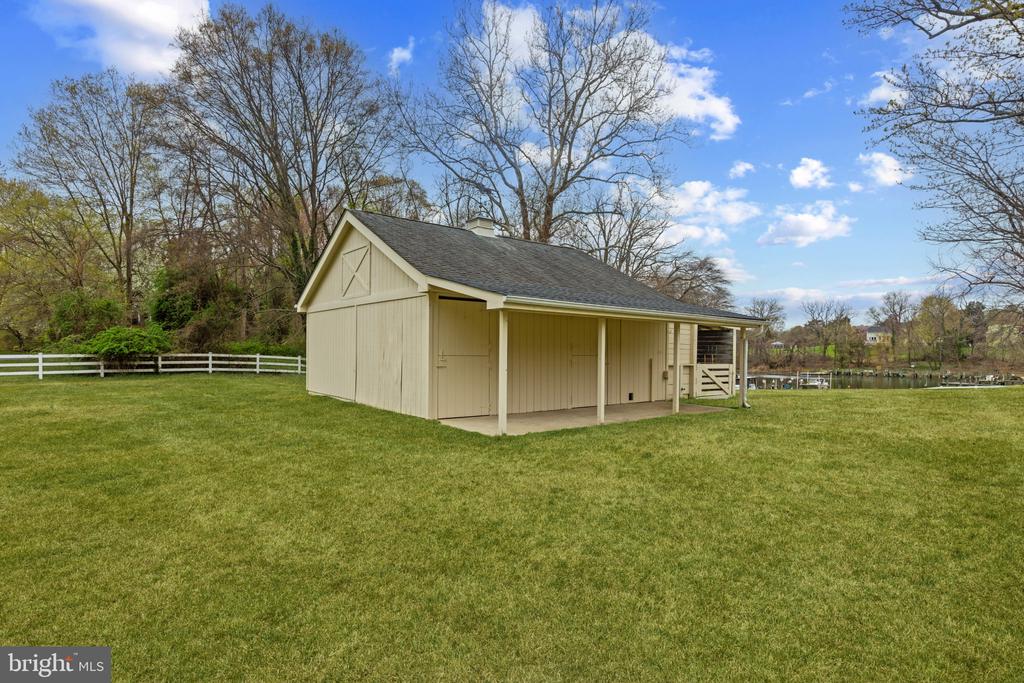 3054 RUNDELAC ROAD