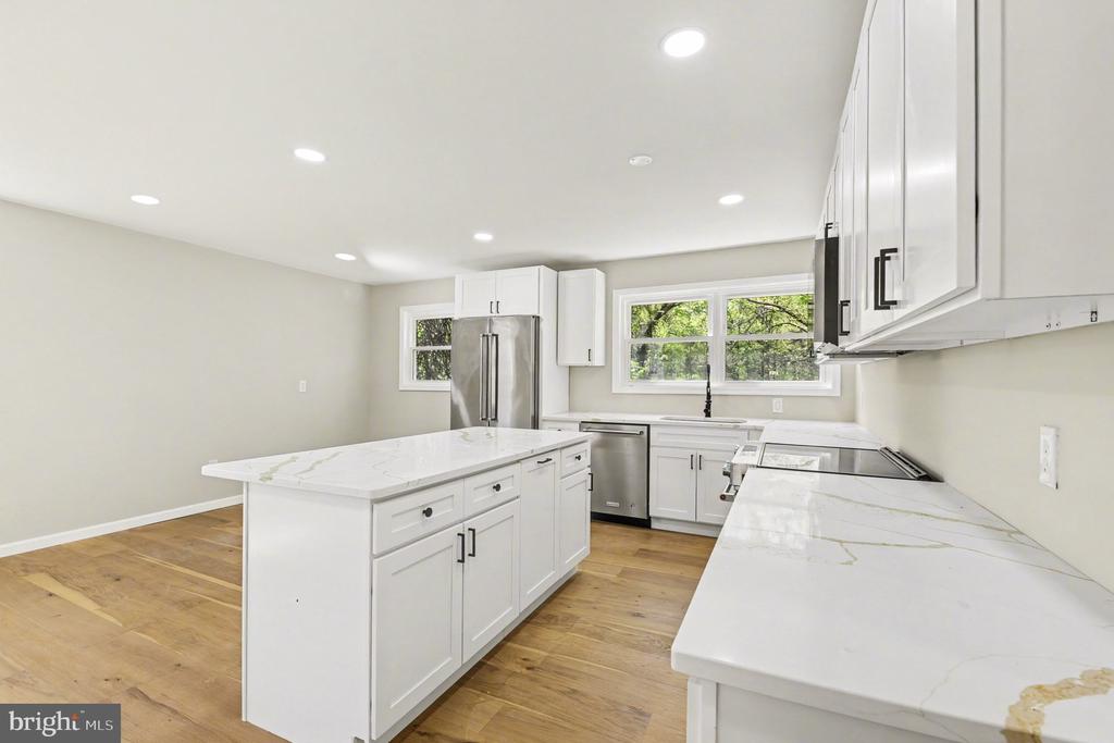 3010 MARLIN DRIVE