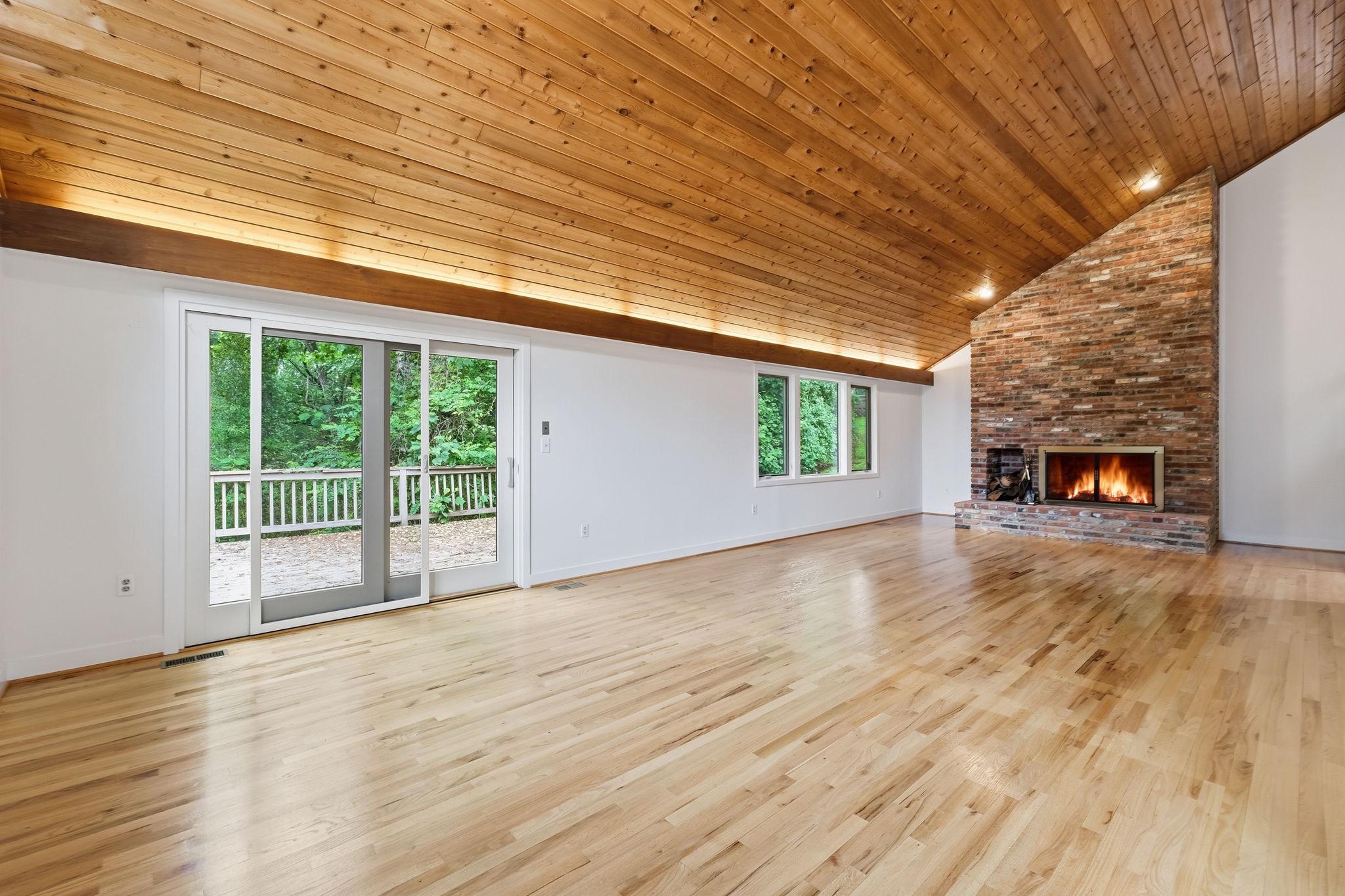 882 COACHWAY