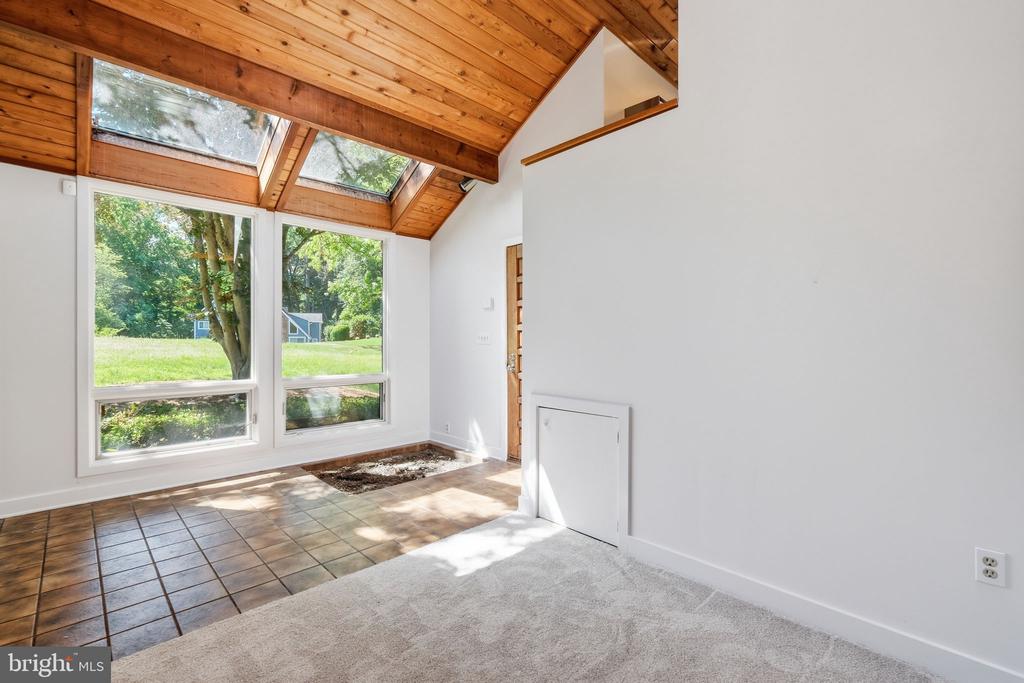 882 COACHWAY