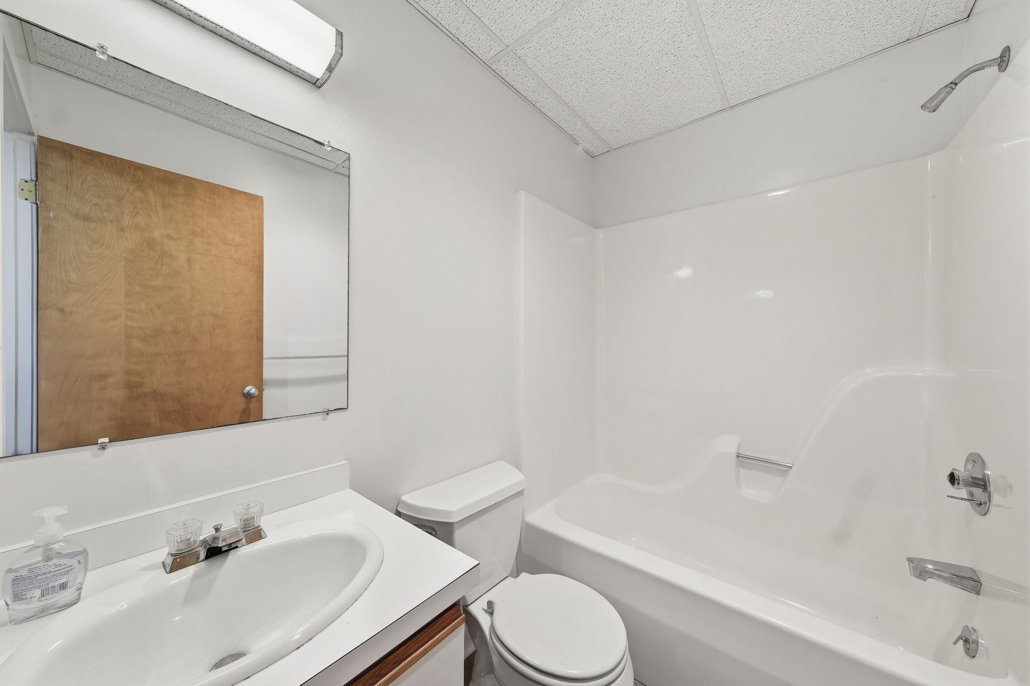 882 COACHWAY