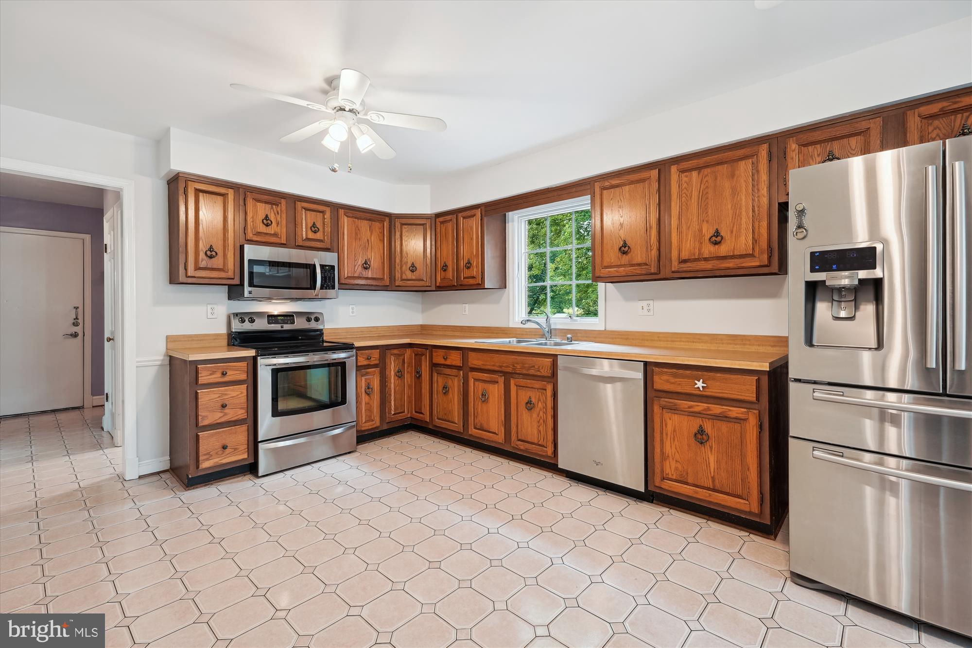 11814 Rivershore DRIVE