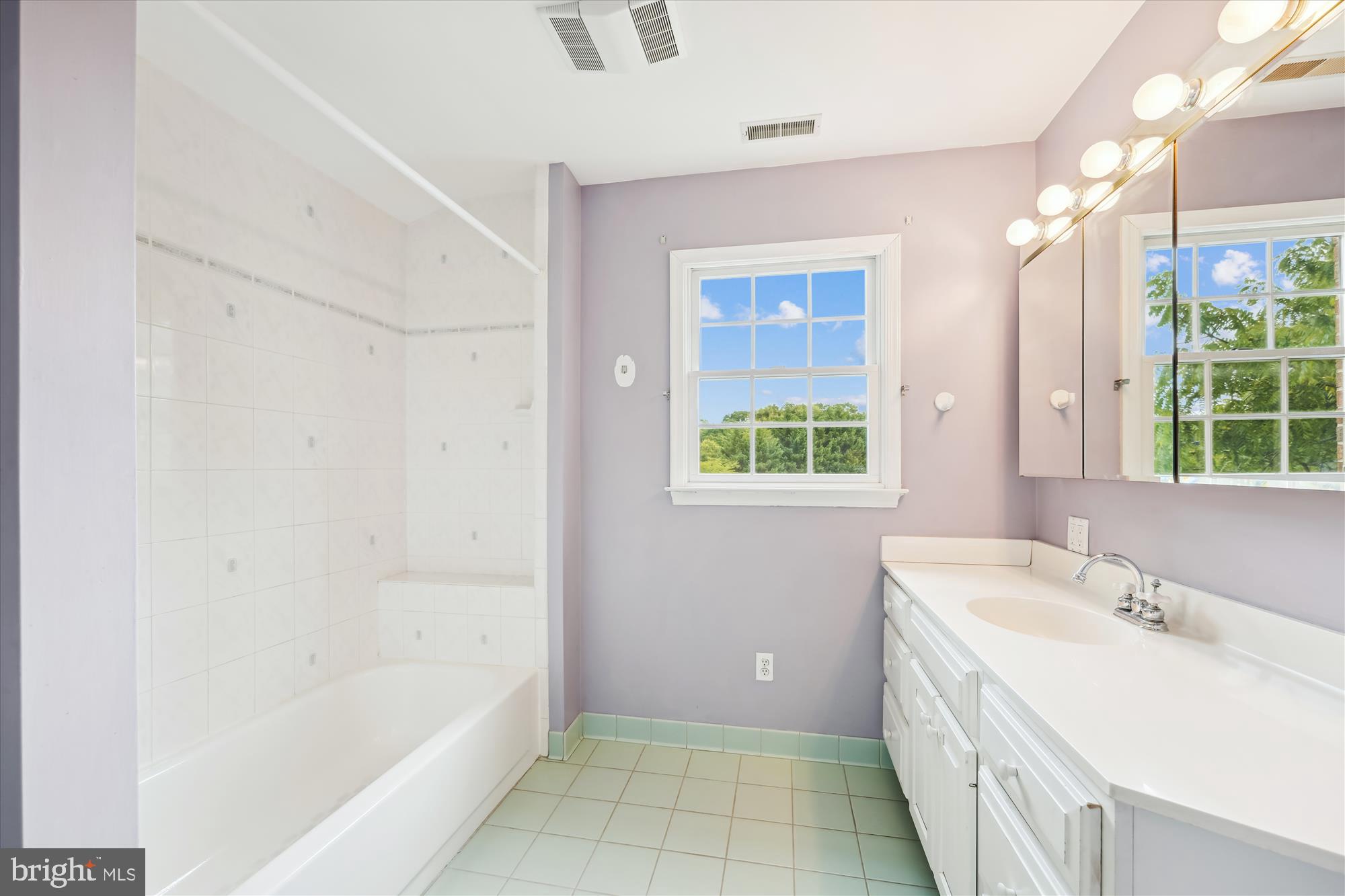 11814 Rivershore DRIVE