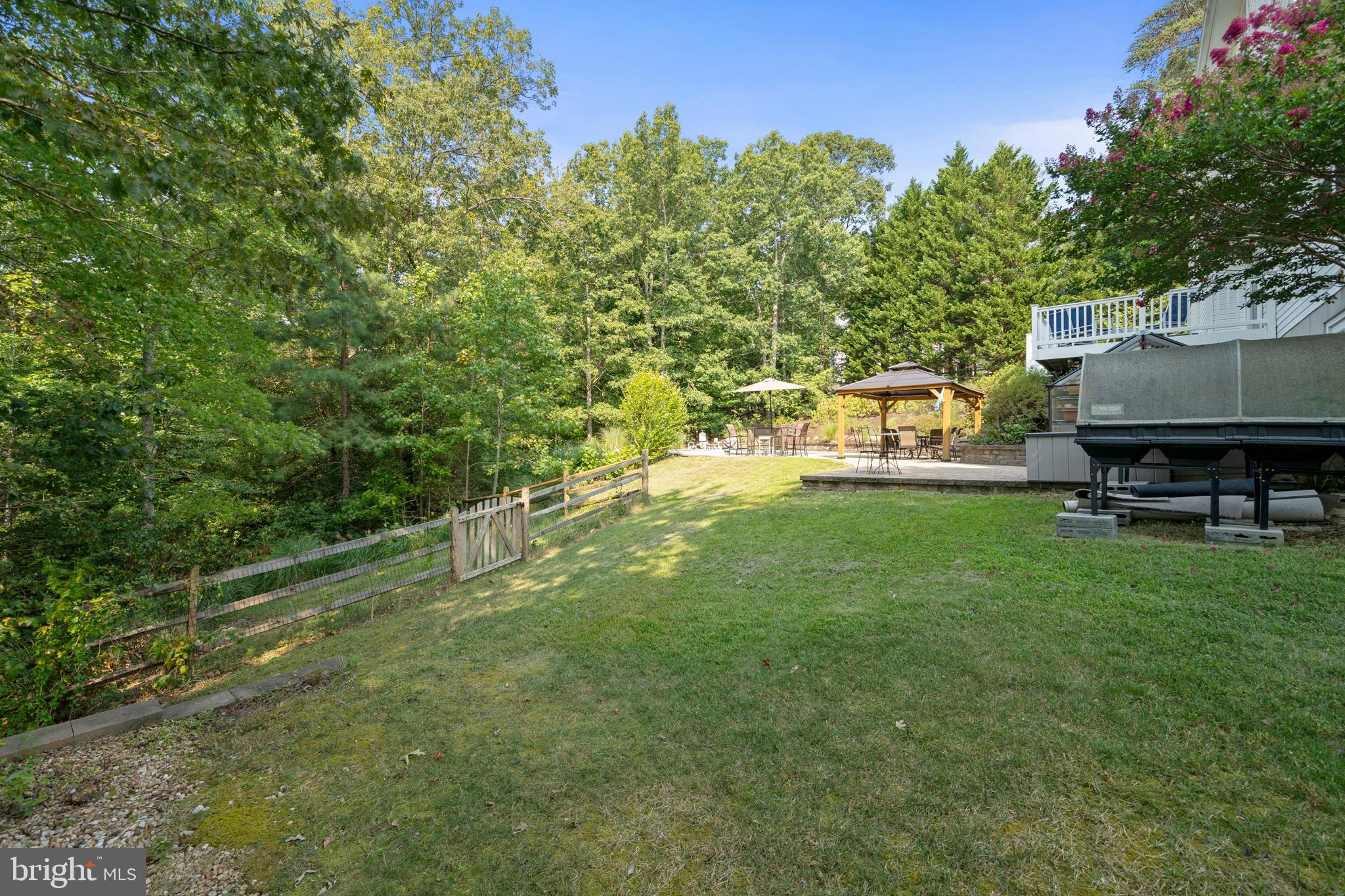 625 Miriam LANE