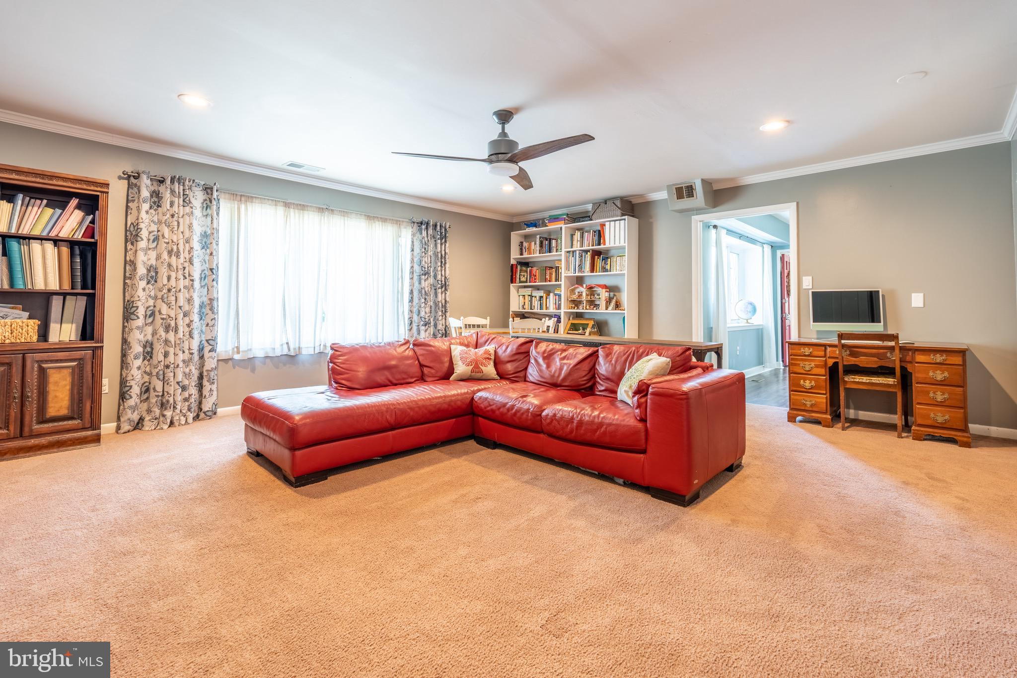 3306 MEMPHIS LANE